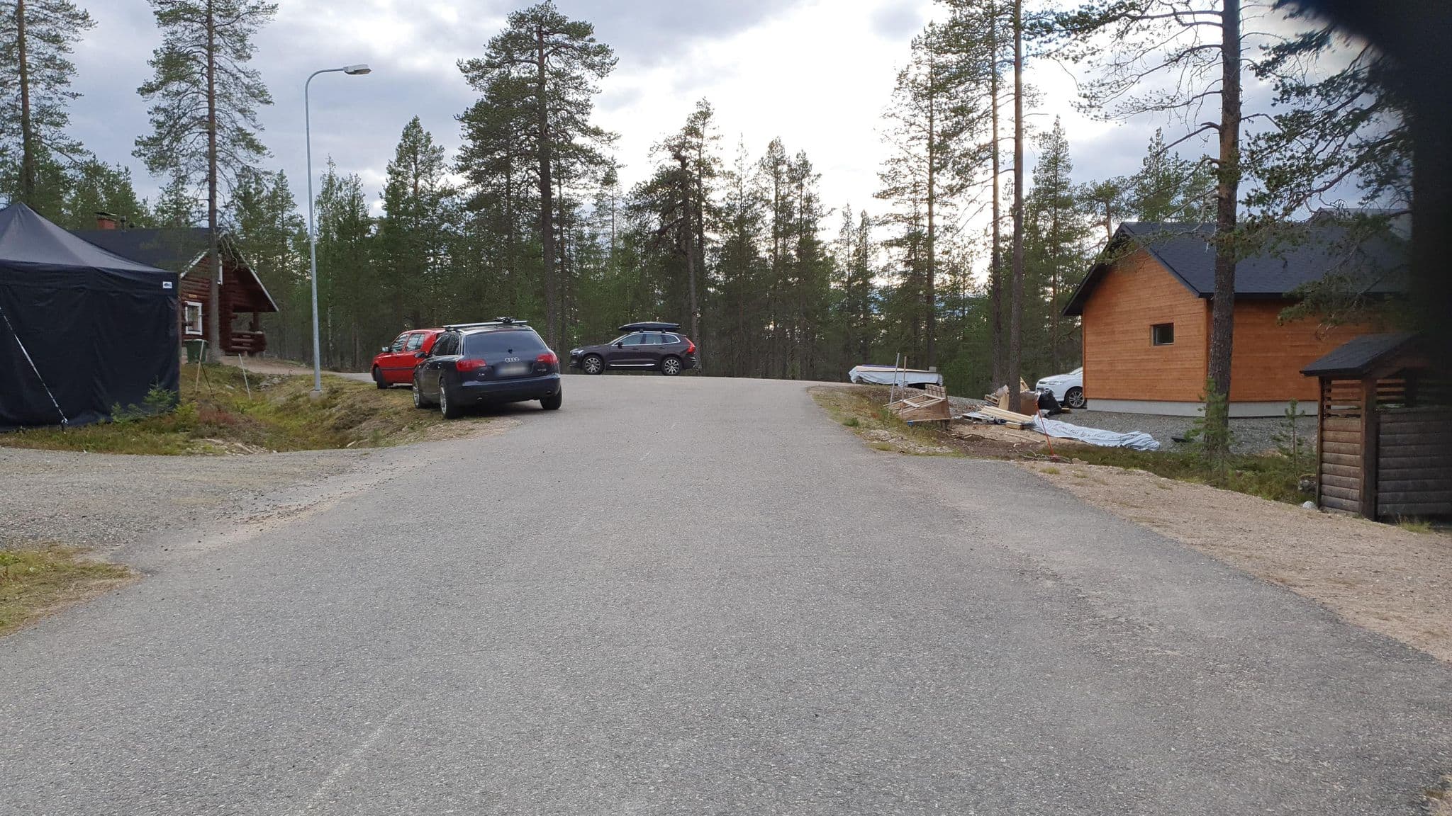 Street view near Tunturitorppa, Kittilä