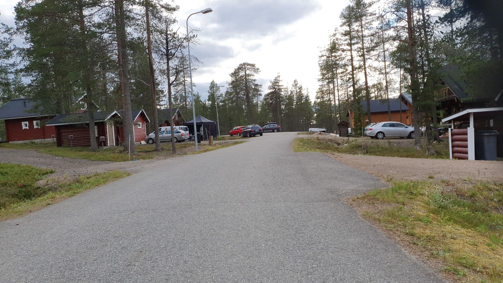 Street view near Lompakko, Kittilä