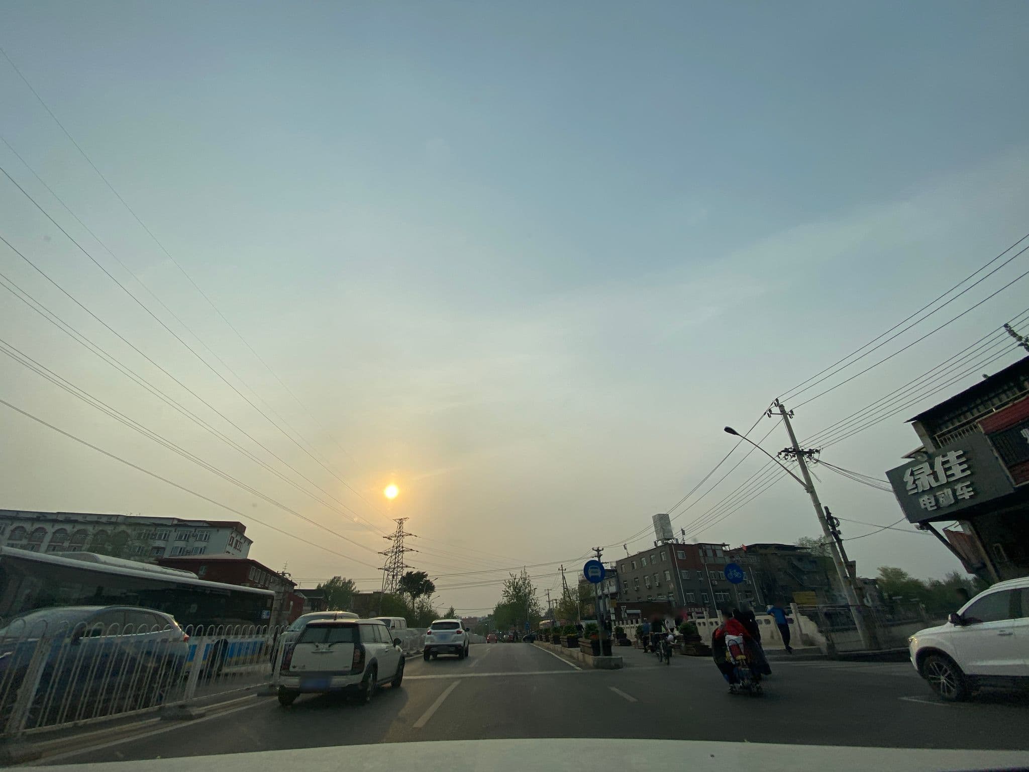 Street view near 海友酒店 Hi Inns, Beijing — © adirricor (CC BY-SA · Mapillary)