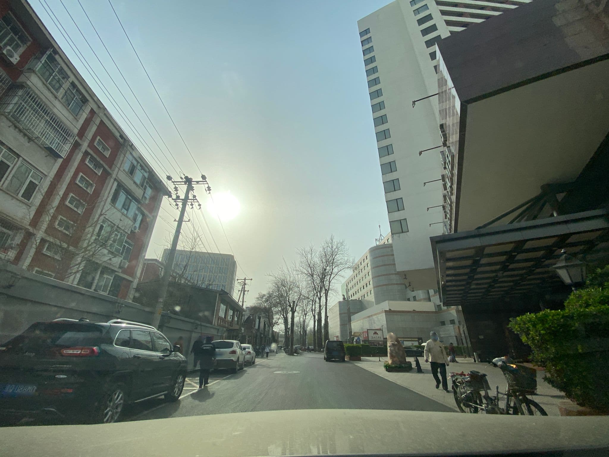 Street view near 燕山大酒店 Beijing Yanshan Hotel, Beijing — © adirricor (CC BY-SA · Mapillary)