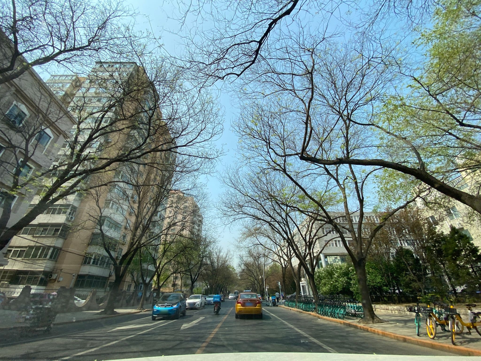 Street view near 7 Days Inn, Beijing — © adirricor (CC BY-SA · Mapillary)