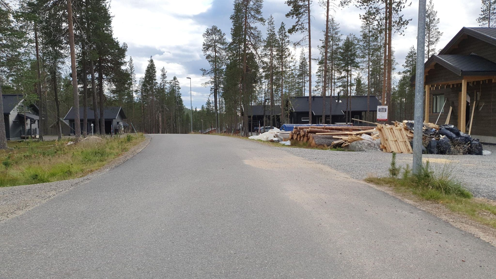 Street view near Lumimarja, Kolari — © houtari (CC BY-SA · Mapillary)