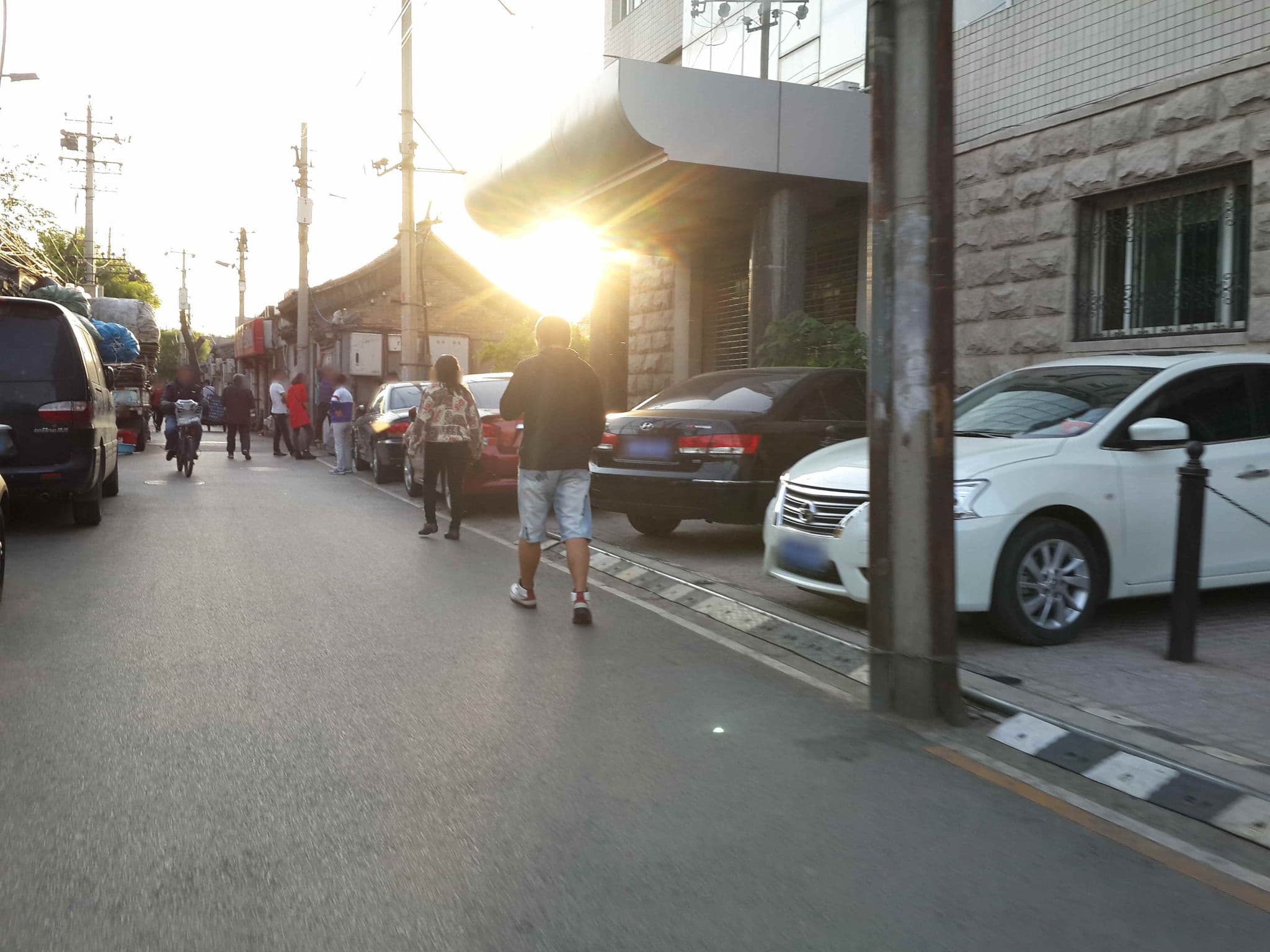 Street view near Beijing 161 Wangfujing Courtyard Hotel | 北京161酒店王府井四合院店, Beijing — © objectpermanence (CC BY-SA · Mapillary)