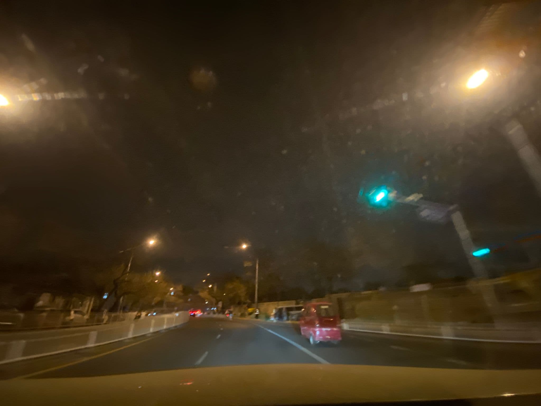 Street view near Yue Yuan Hotel, Beijing — © adirricor (CC BY-SA · Mapillary)