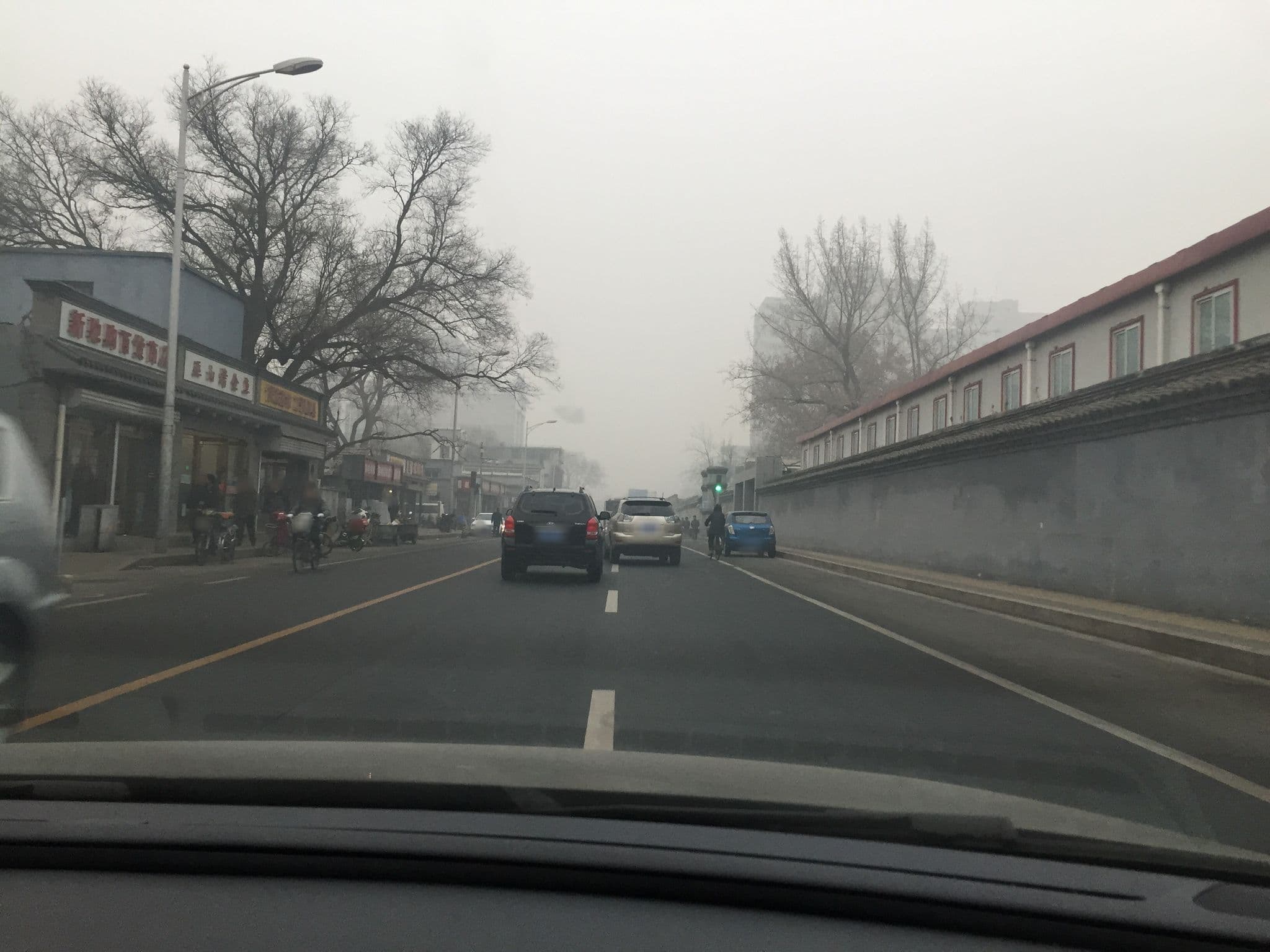 Street view near 京春酒店, Beijing — © lxbarth (CC BY-SA · Mapillary)