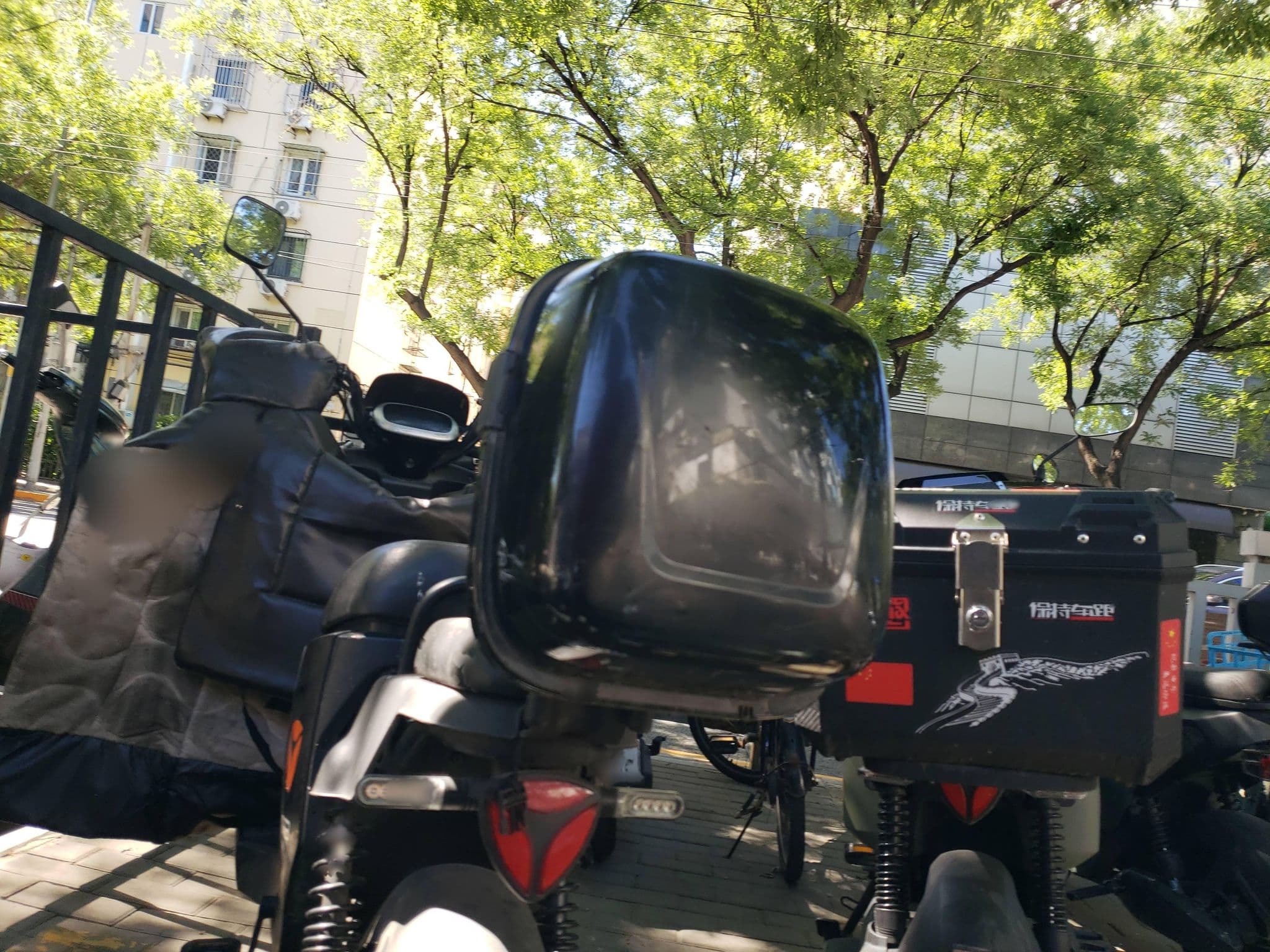 Street view near Room 633, Beijing — © mapfool (CC BY-SA · Mapillary)