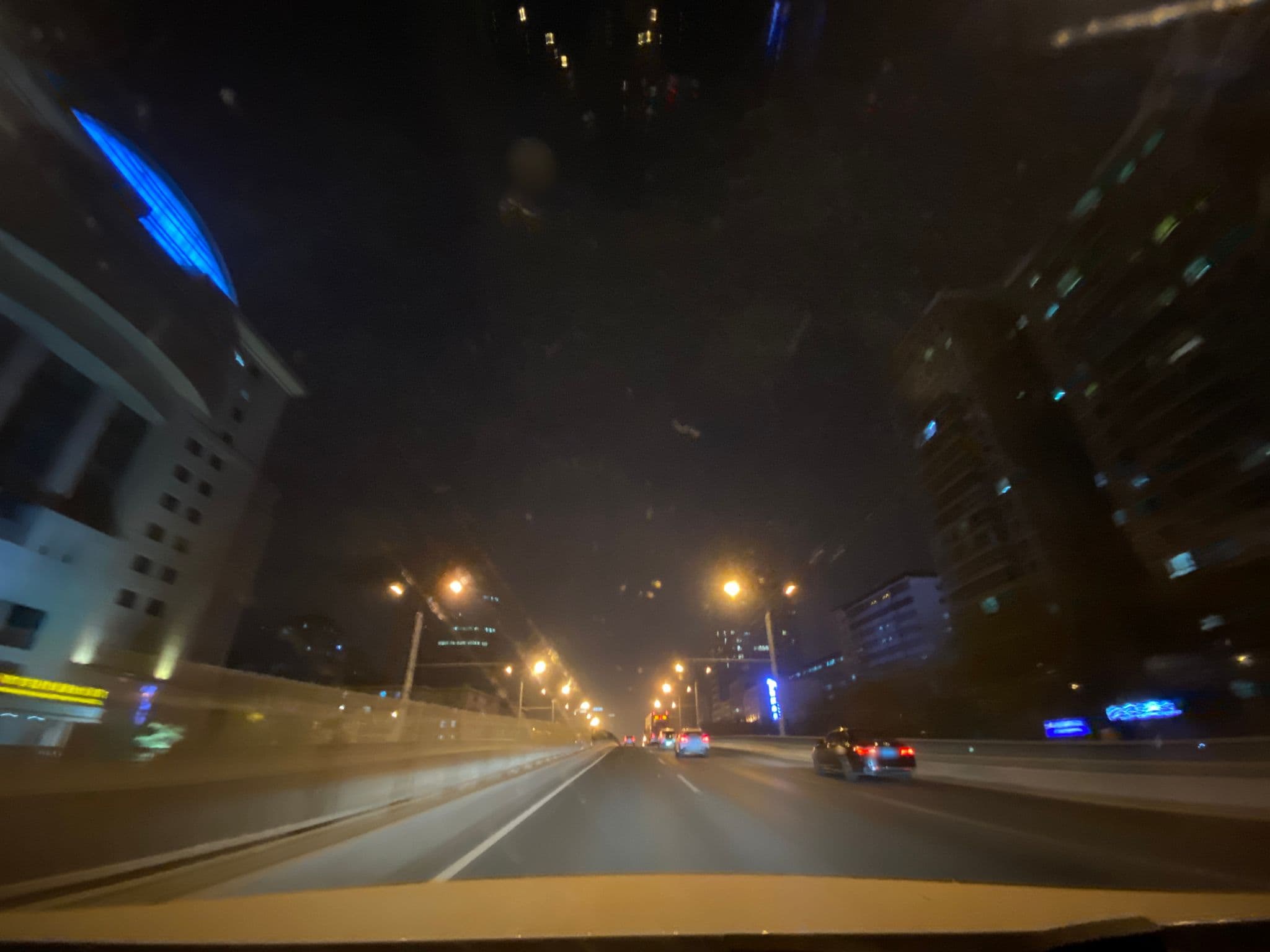 Street view near 北京港中旅维景国际大酒店, Beijing — © adirricor (CC BY-SA · Mapillary)
