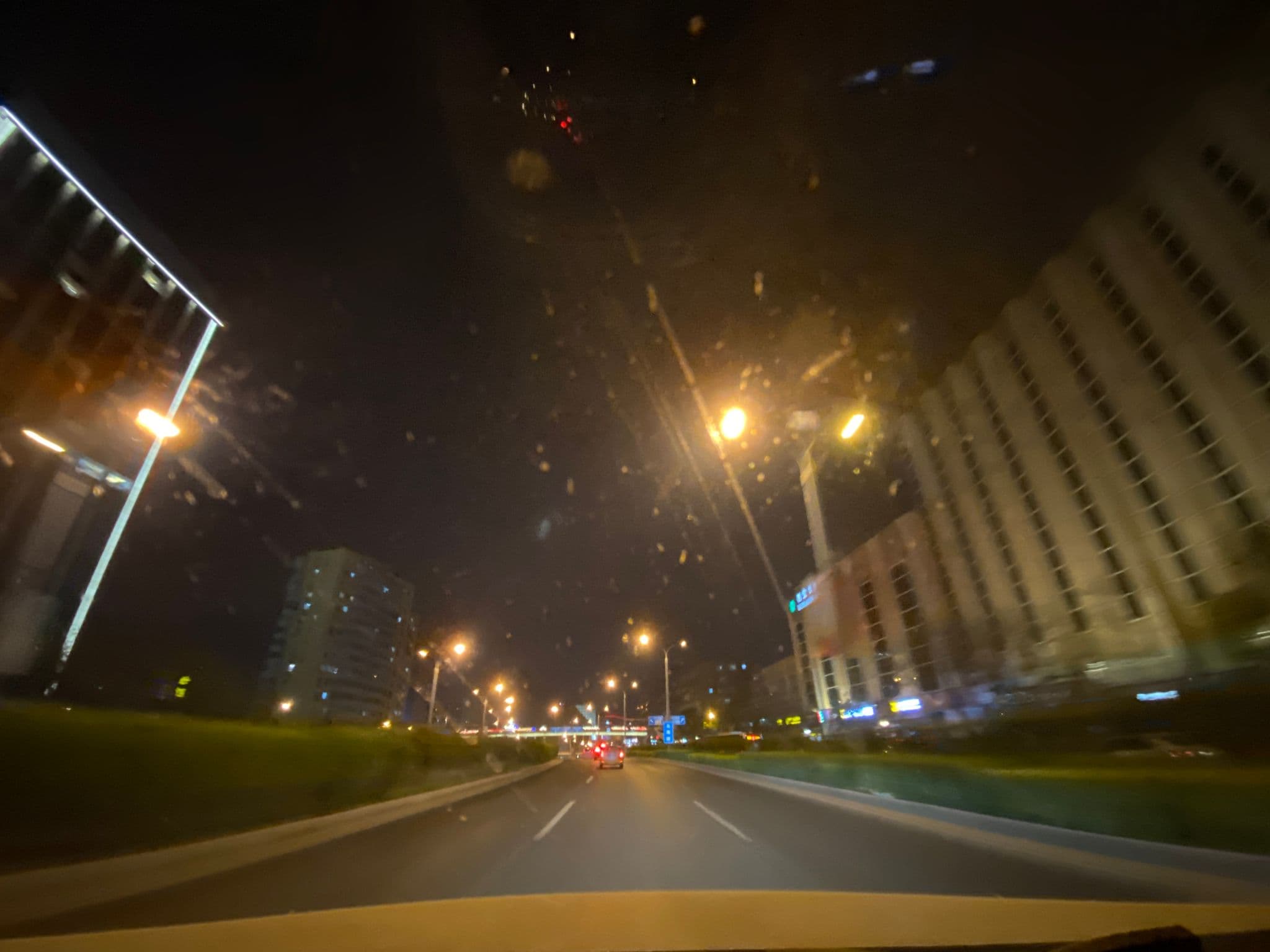 Street view near 德宝饭店, Beijing — © adirricor (CC BY-SA · Mapillary)