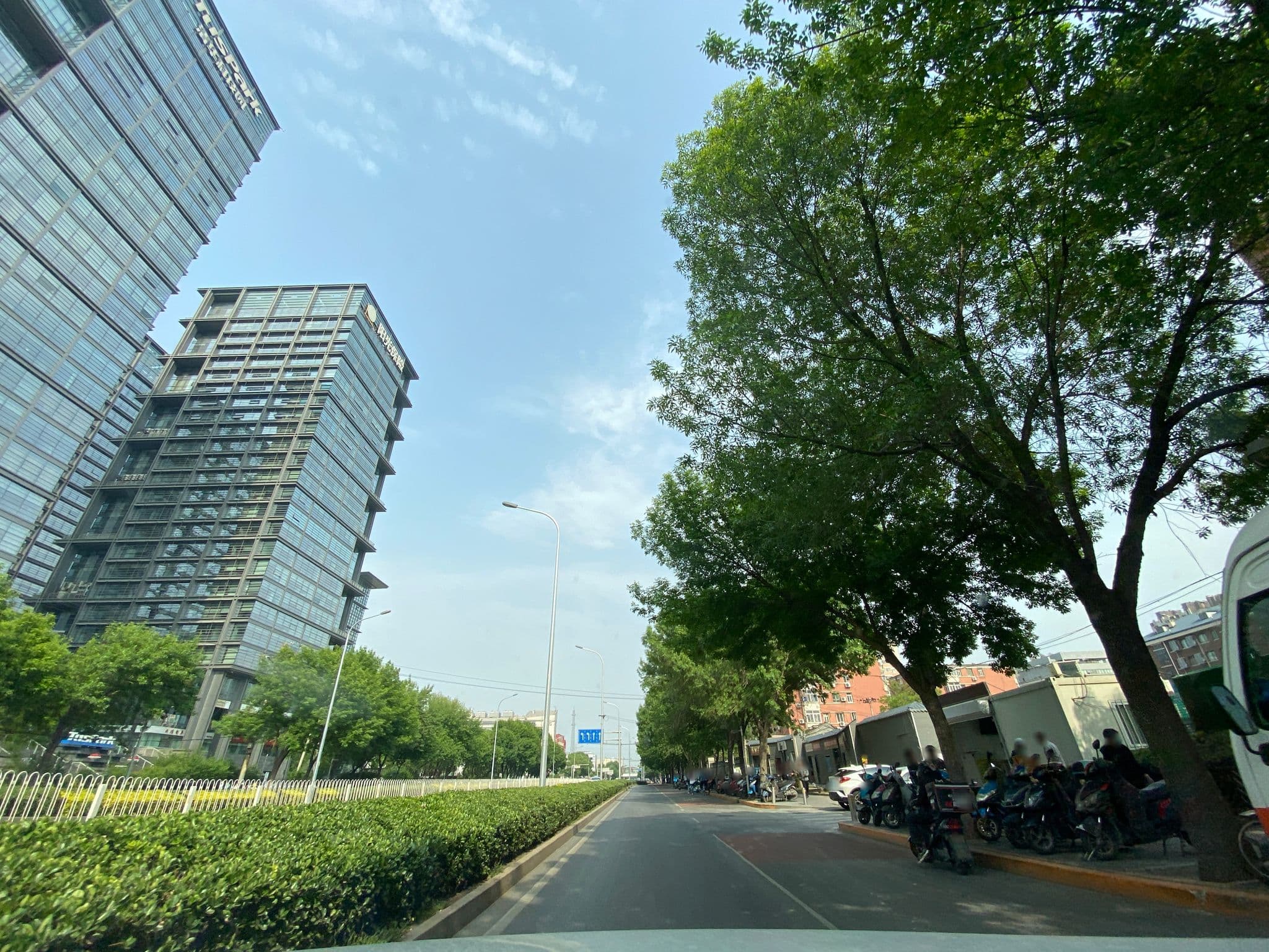 Street view near Peking University International Youth Hostel, Beijing — © adirricor (CC BY-SA · Mapillary)