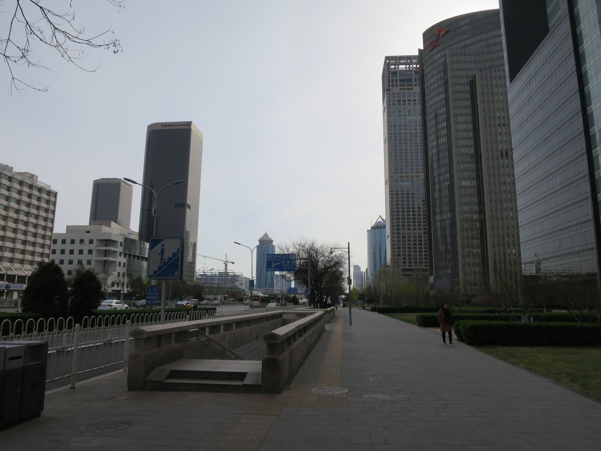 Street view near 京伦饭店, Beijing — © richlv (CC BY-SA · Mapillary)