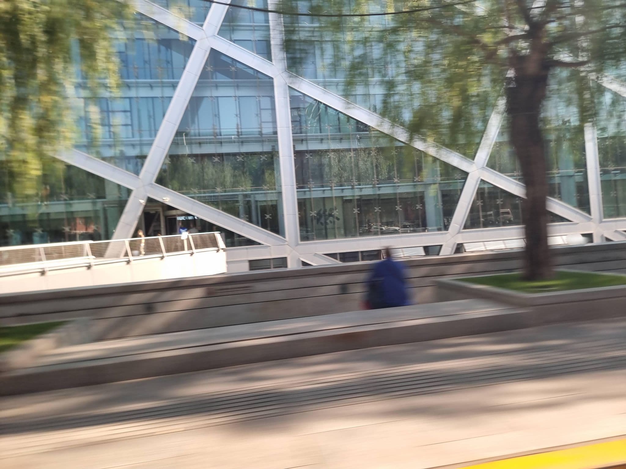 Street view near 北京悠家酒店式公寓, Beijing — © mapfool (CC BY-SA · Mapillary)