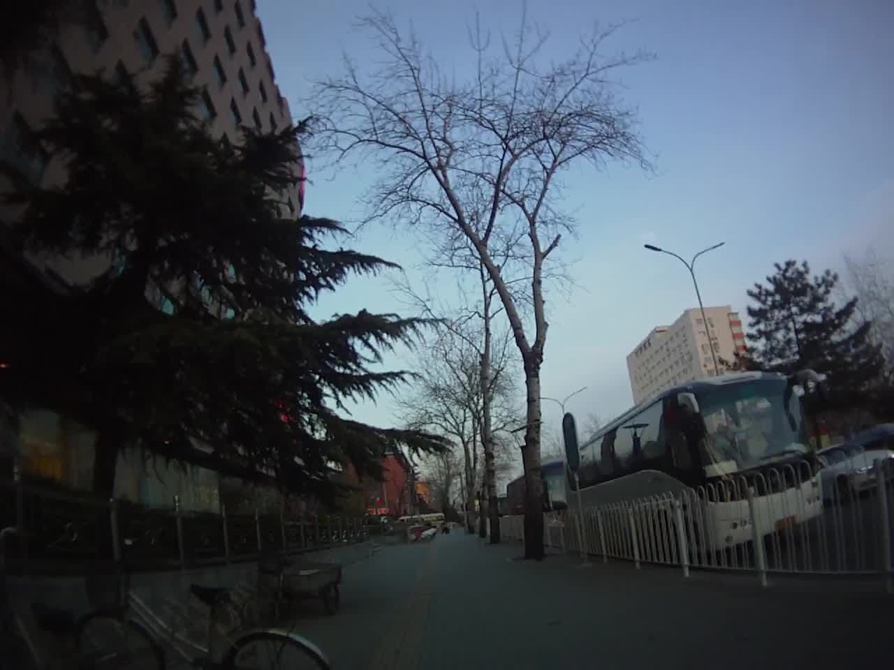Street view near Jiantan Hotel, Beijing — © richlv (CC BY-SA · Mapillary)