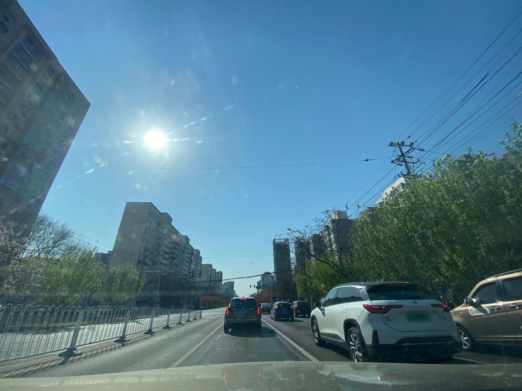 Street view near 北京在路上青年旅舍, Beijing — © adirricor (CC BY-SA · Mapillary)