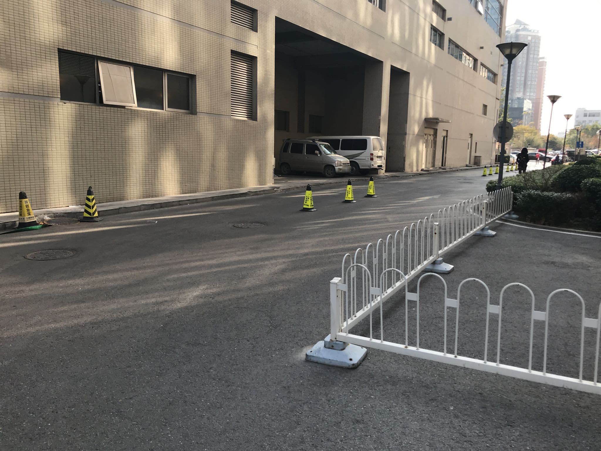 Street view near Quality hotel, Beijing — © bgsama (CC BY-SA · Mapillary)