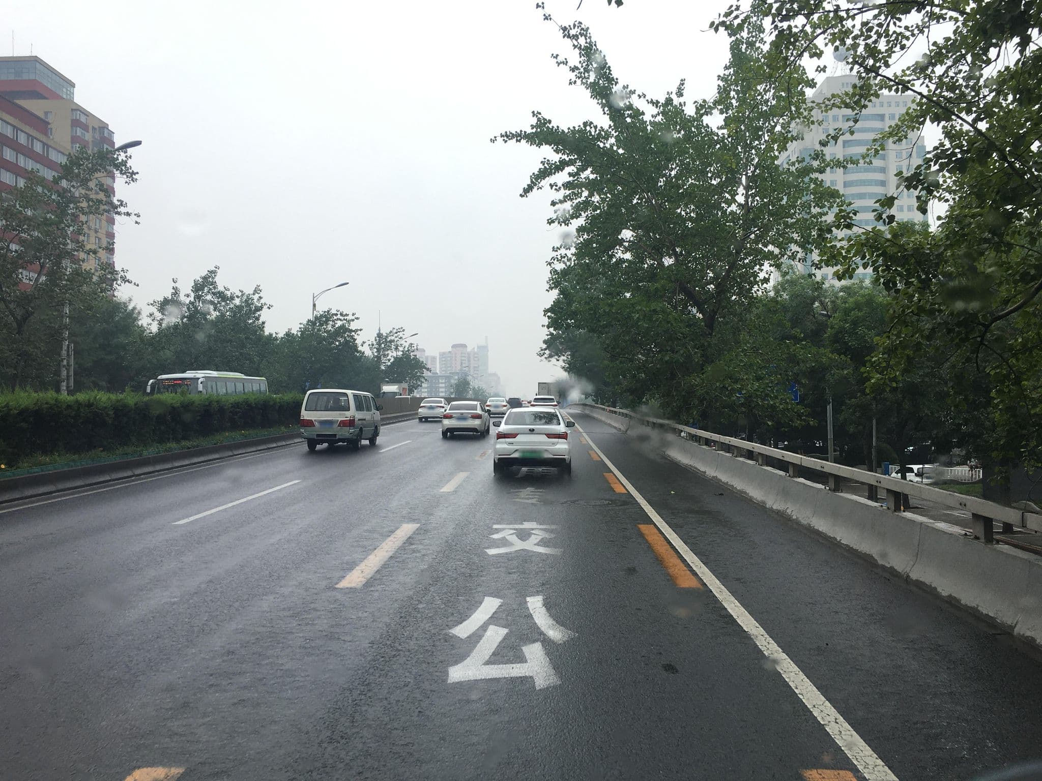 Street view near Radisson Blu Hotel, Beijing, Beijing — © ariellopez (CC BY-SA · Mapillary)