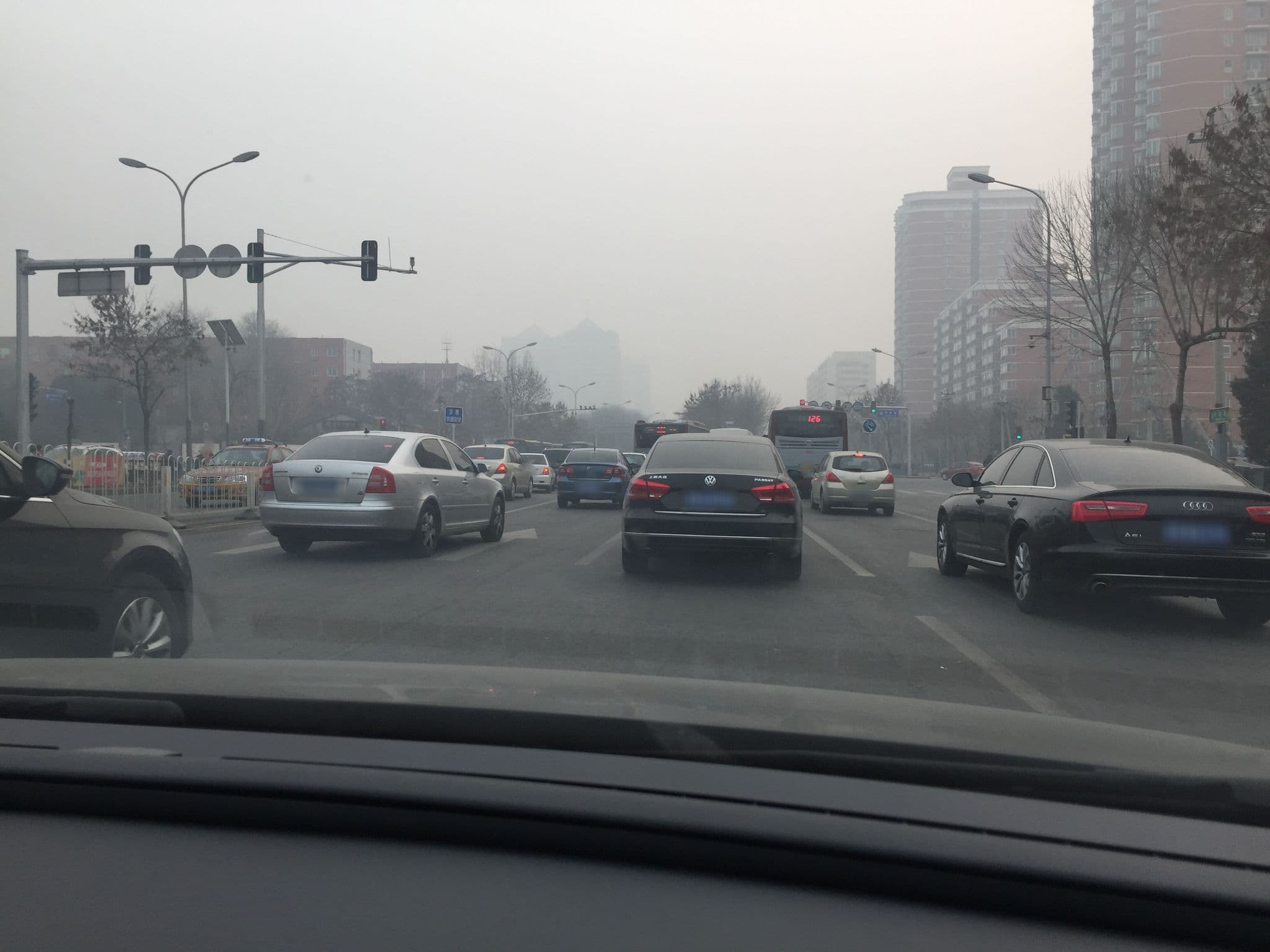 Street view near 葡萄快捷酒店, Beijing — © lxbarth (CC BY-SA · Mapillary)