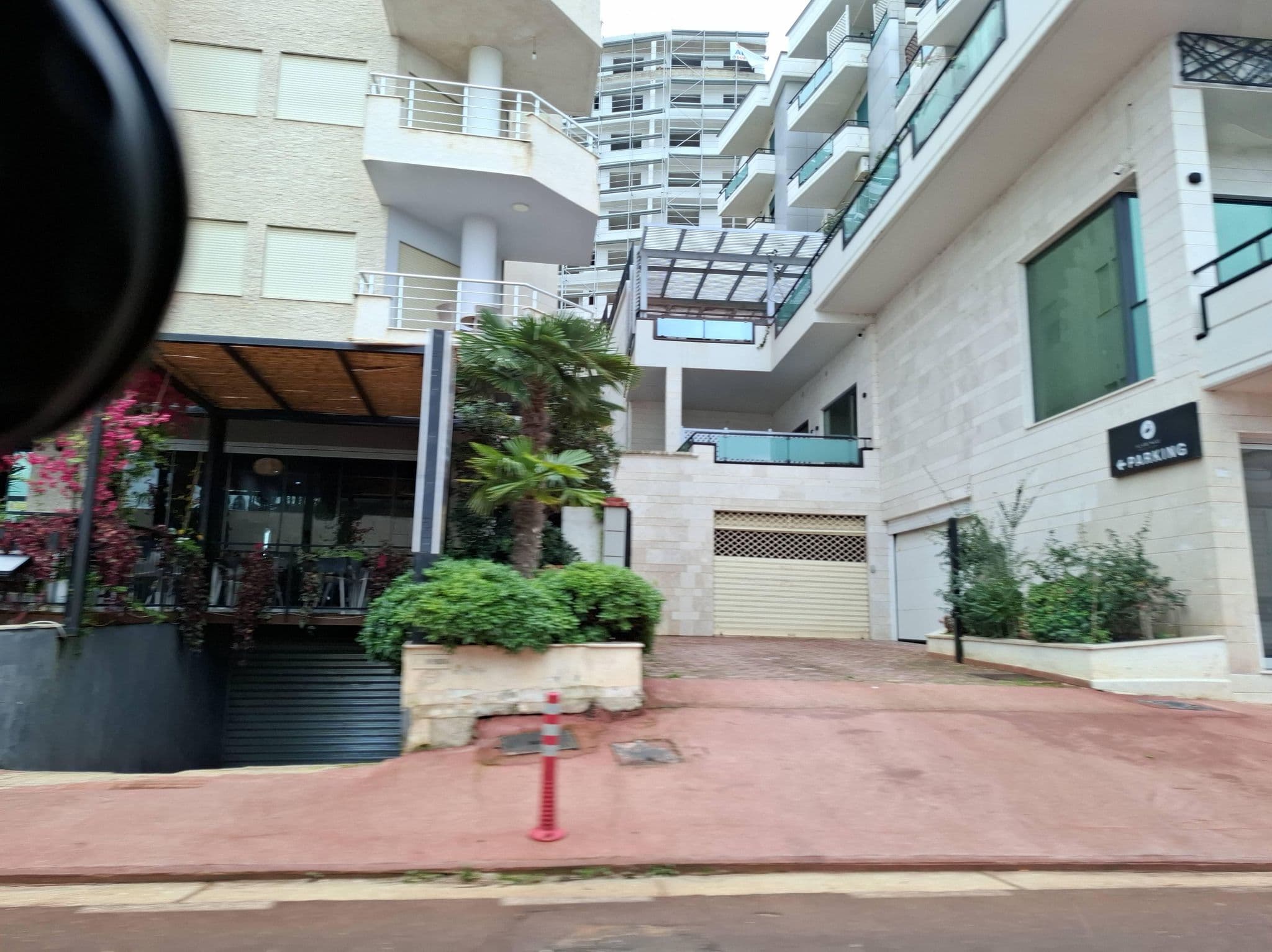 Street view near Tagoo hotel, Vlorë — © denisju_osm (CC BY-SA · Mapillary)