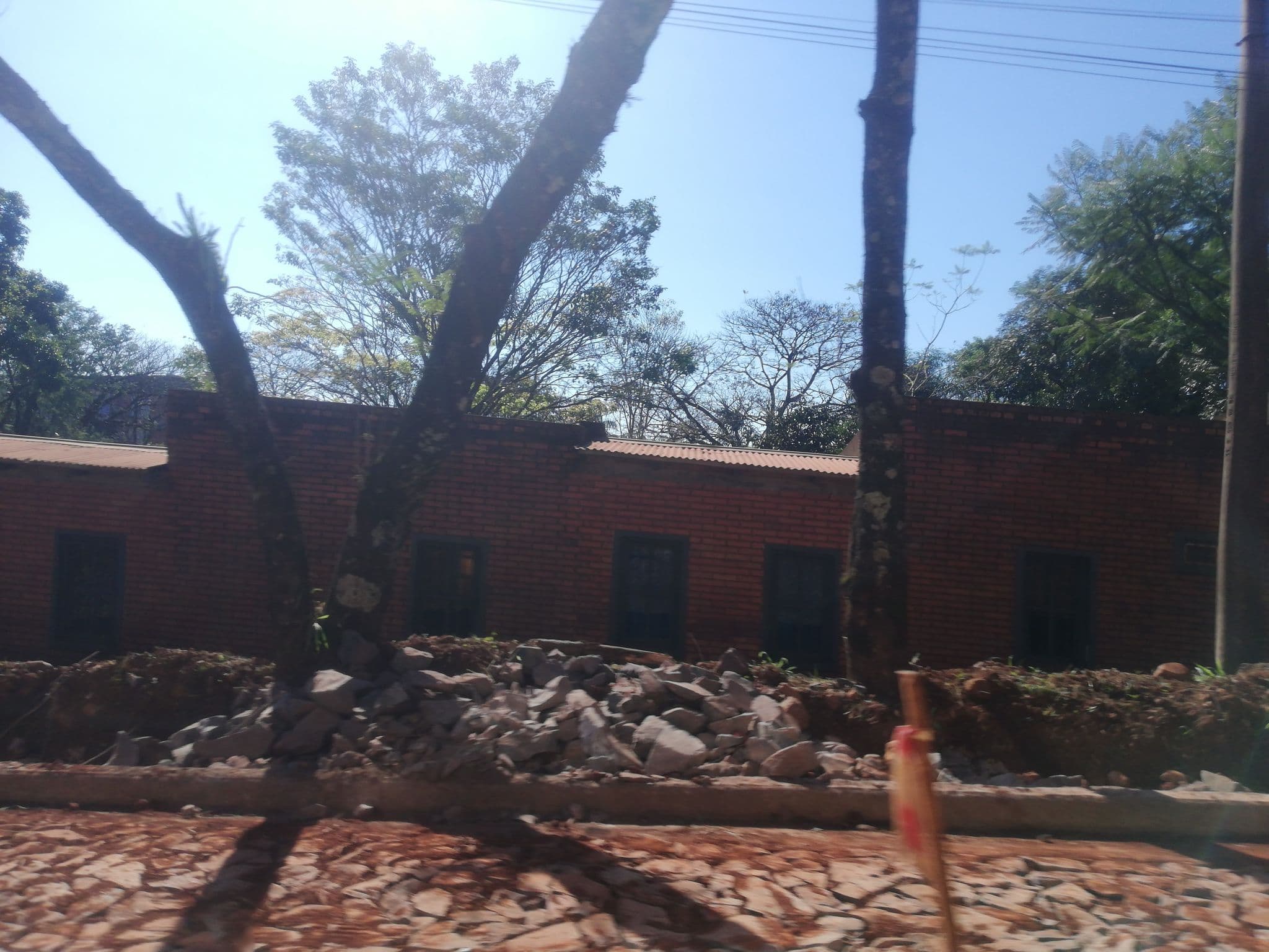 Street view near Eldorado Hostel, Eldorado — © carlosbrys (CC BY-SA · Mapillary)