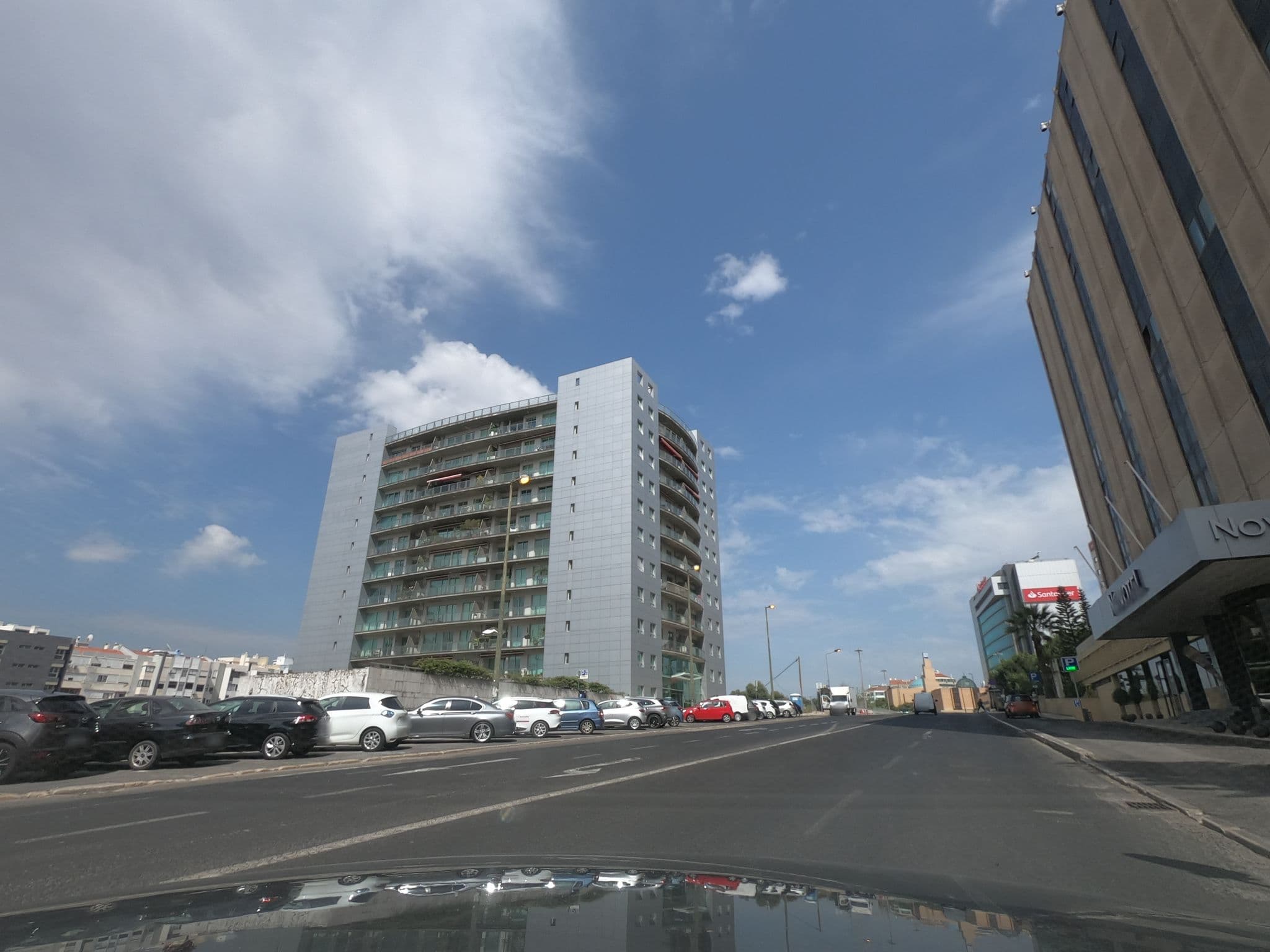 Street view near SANA Malhoa Hotel, Sete Rios — © filohipo (CC BY-SA · Mapillary)