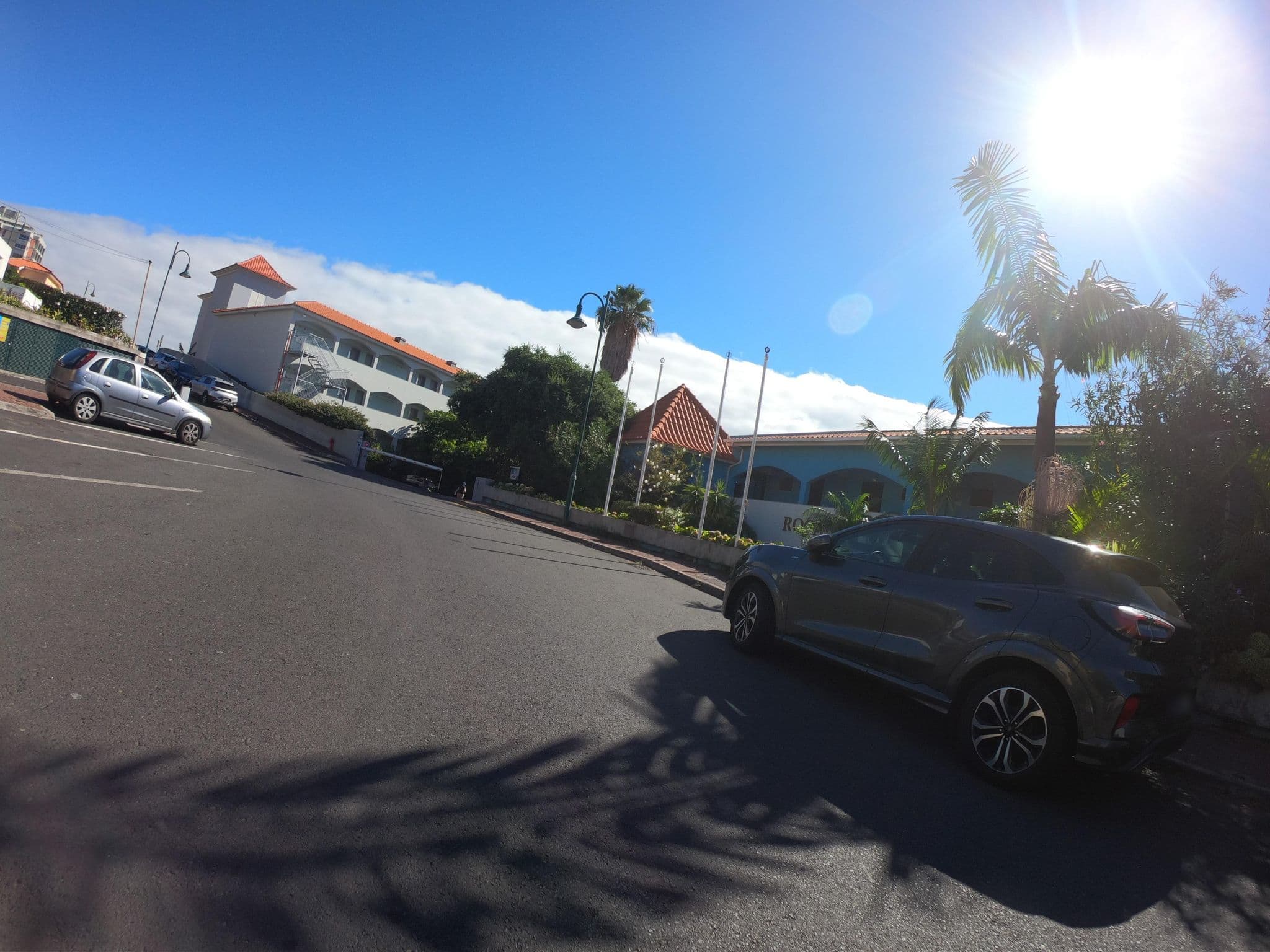 Street view near Rocamar, Caniço — © filipesilva (CC BY-SA · Mapillary)