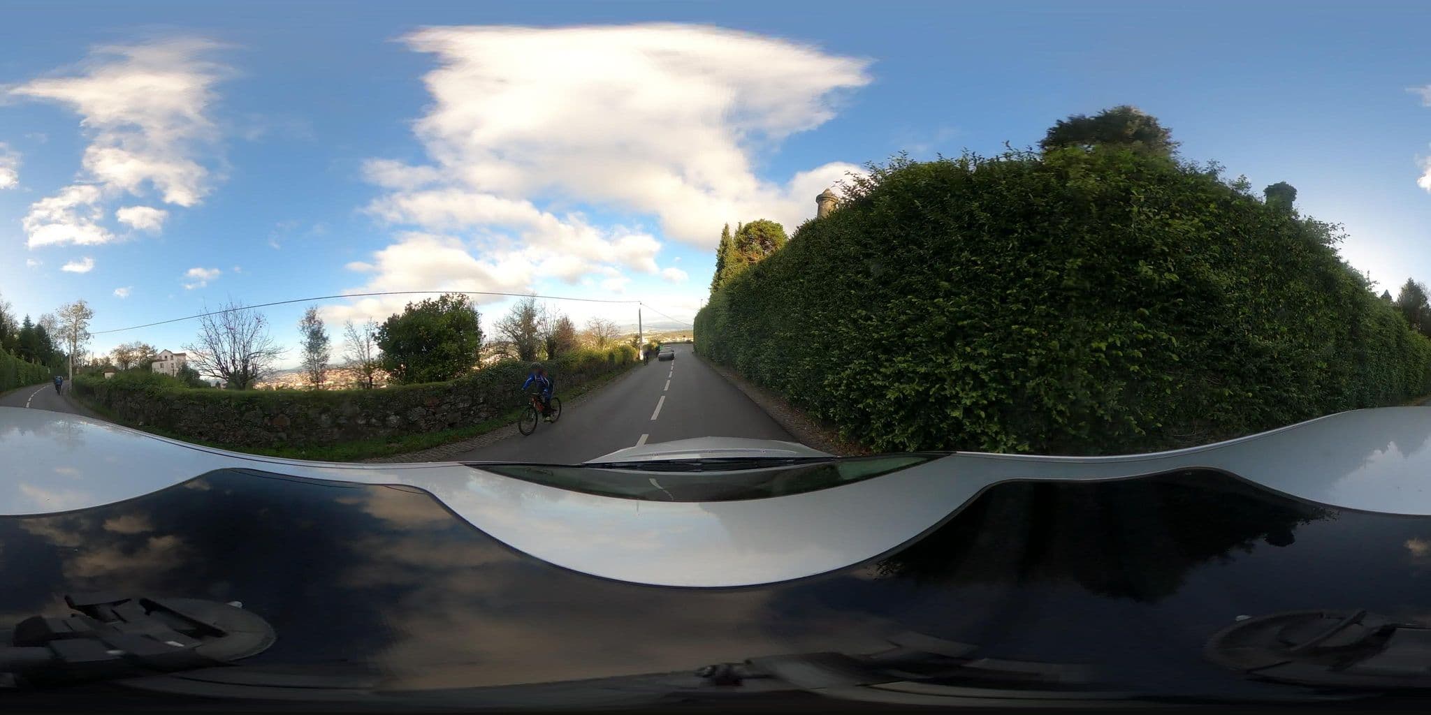 Street view near Castelo do Bom Jesus, Gualtar — © apires (CC BY-SA · Mapillary)