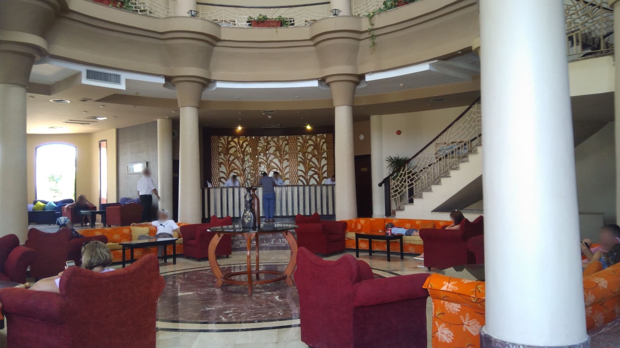Street view near Parrotel Aquapark Resort Sharm El Sheikh, Sharm el-Sheikh — © ursin320 (CC BY-SA · Mapillary)