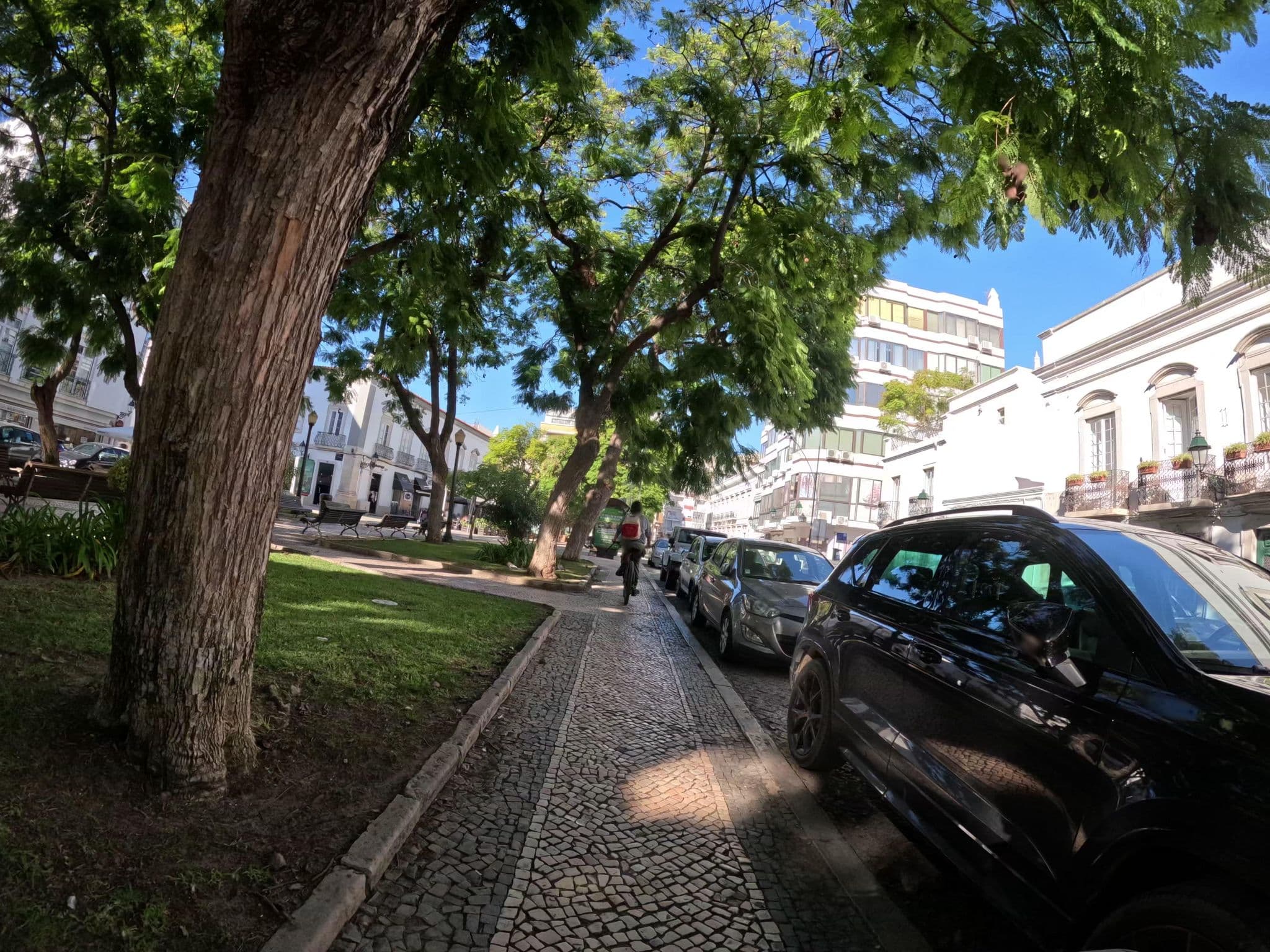 Street view near Casa da Alagoa, Faro — © claudiop (CC BY-SA · Mapillary)