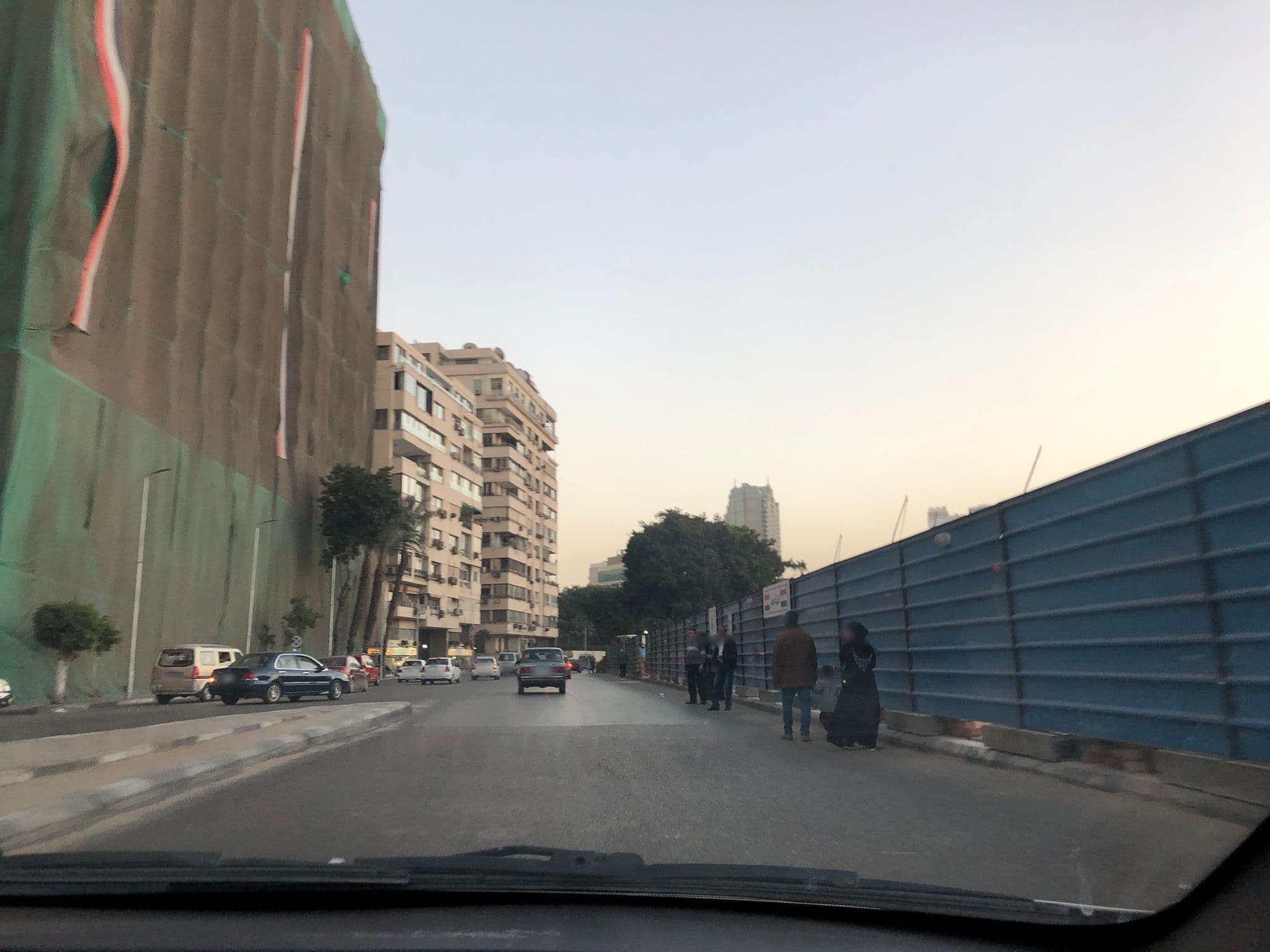 Street view near Intercontinental Hotel Semiramis, Būlāq Abū al ‘Ilā — © emanmehrez (CC BY-SA · Mapillary)