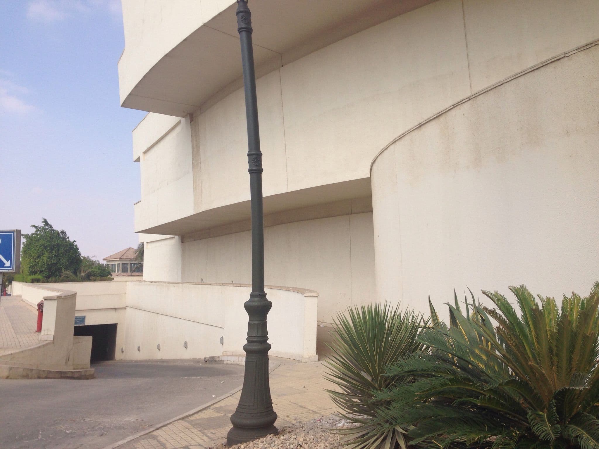 Street view near JW Marriott Executive Suites, Jam‘īyat Iskān aḑ Ḑubbāţ bi Akādīmīyat ash Shurţah — © geomapper69 (CC BY-SA · Mapillary)