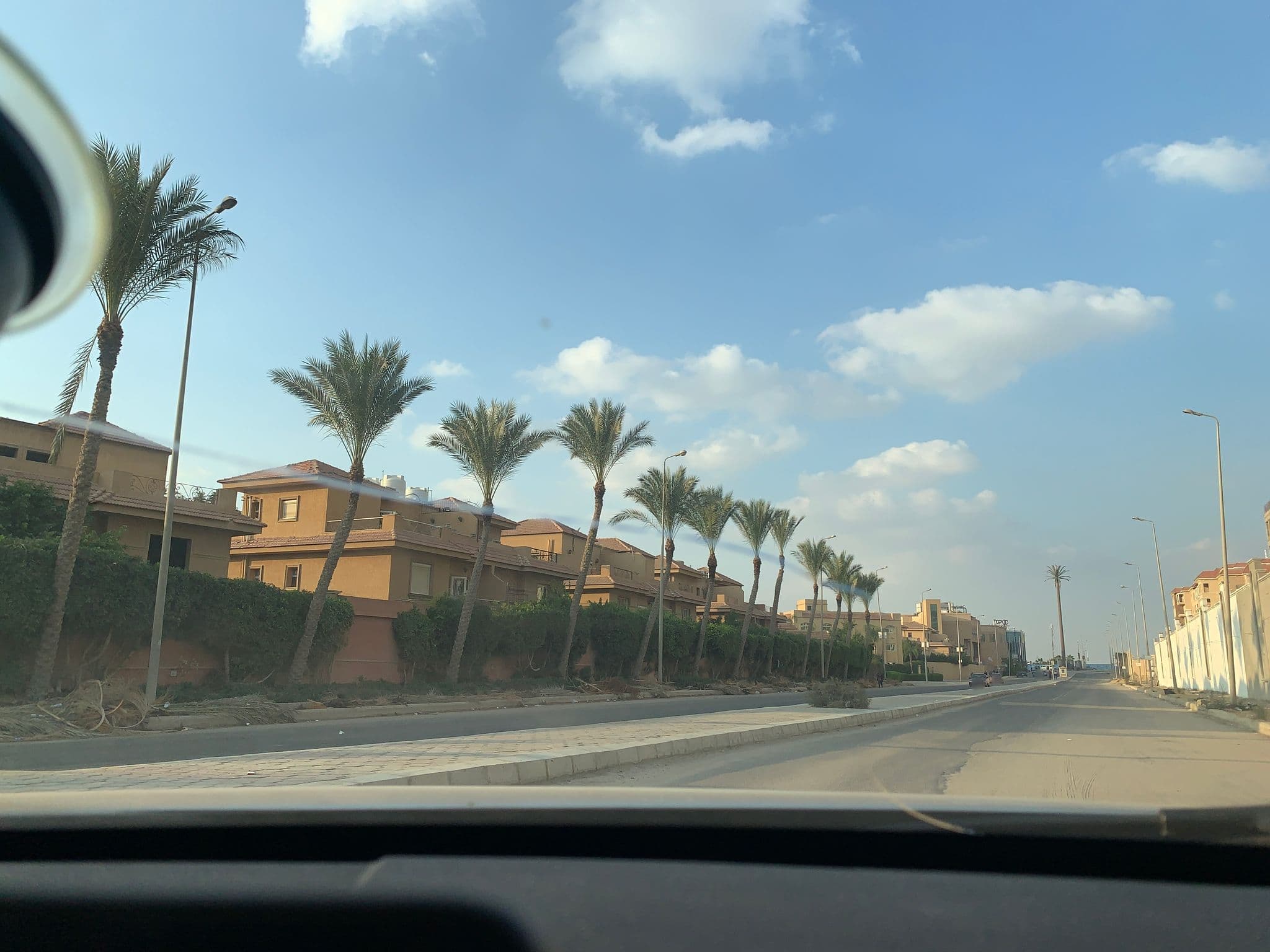 Street view near القاهره, New Cairo — © toollateralus (CC BY-SA · Mapillary)