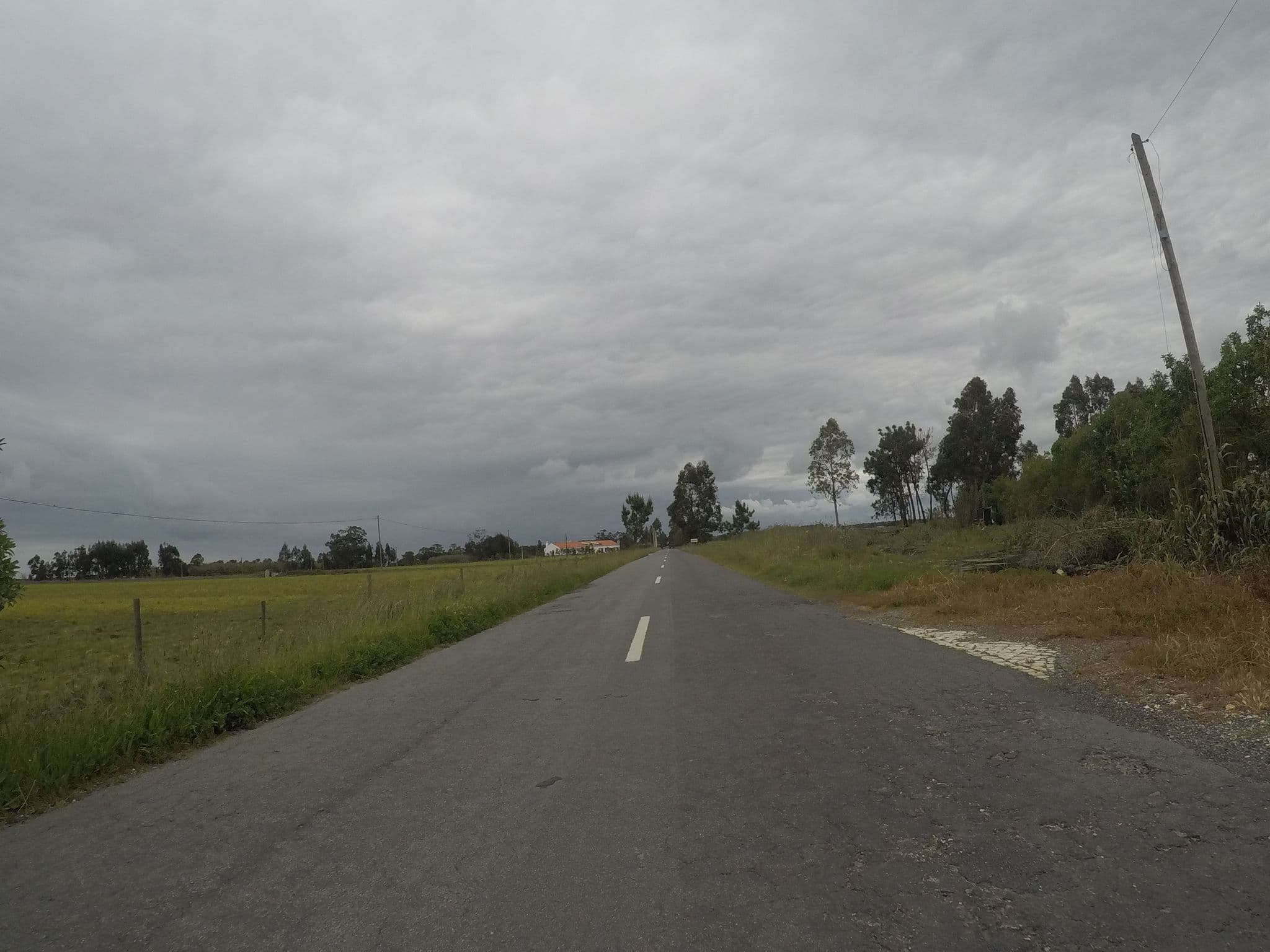 Street view near Monte do Zeca, Zambujeira do Mar — © chrisbeddow (CC BY-SA · Mapillary)