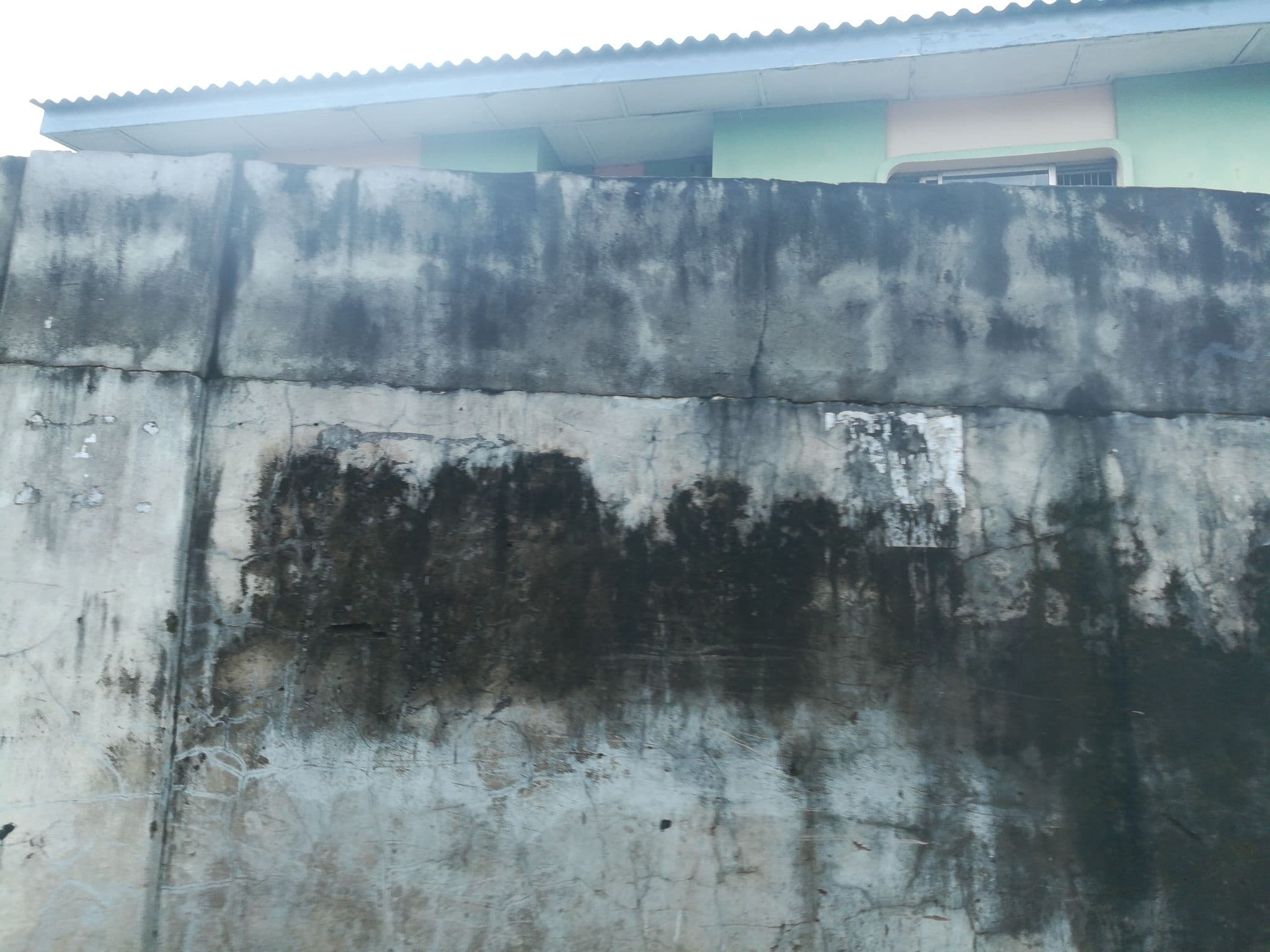 Street view near Hotel Tropicana, Oshodi — © ralebipim (CC BY-SA · Mapillary)