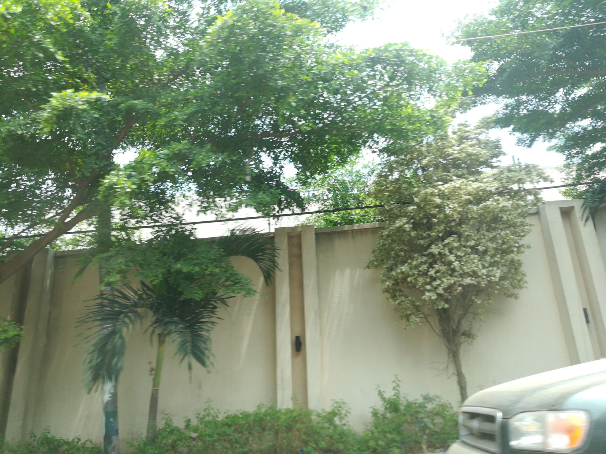Street view near Green Point Hotel, Oshodi — © ralebipim (CC BY-SA · Mapillary)