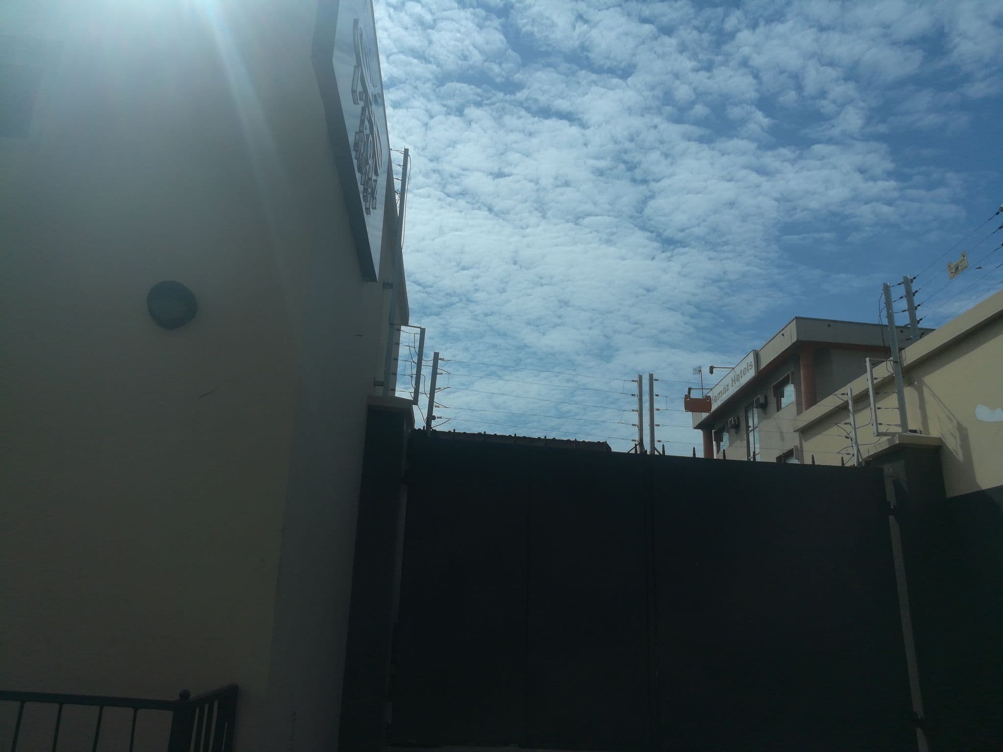 Street view near L'eola Lagos, Oshodi — © ralebipim (CC BY-SA · Mapillary)