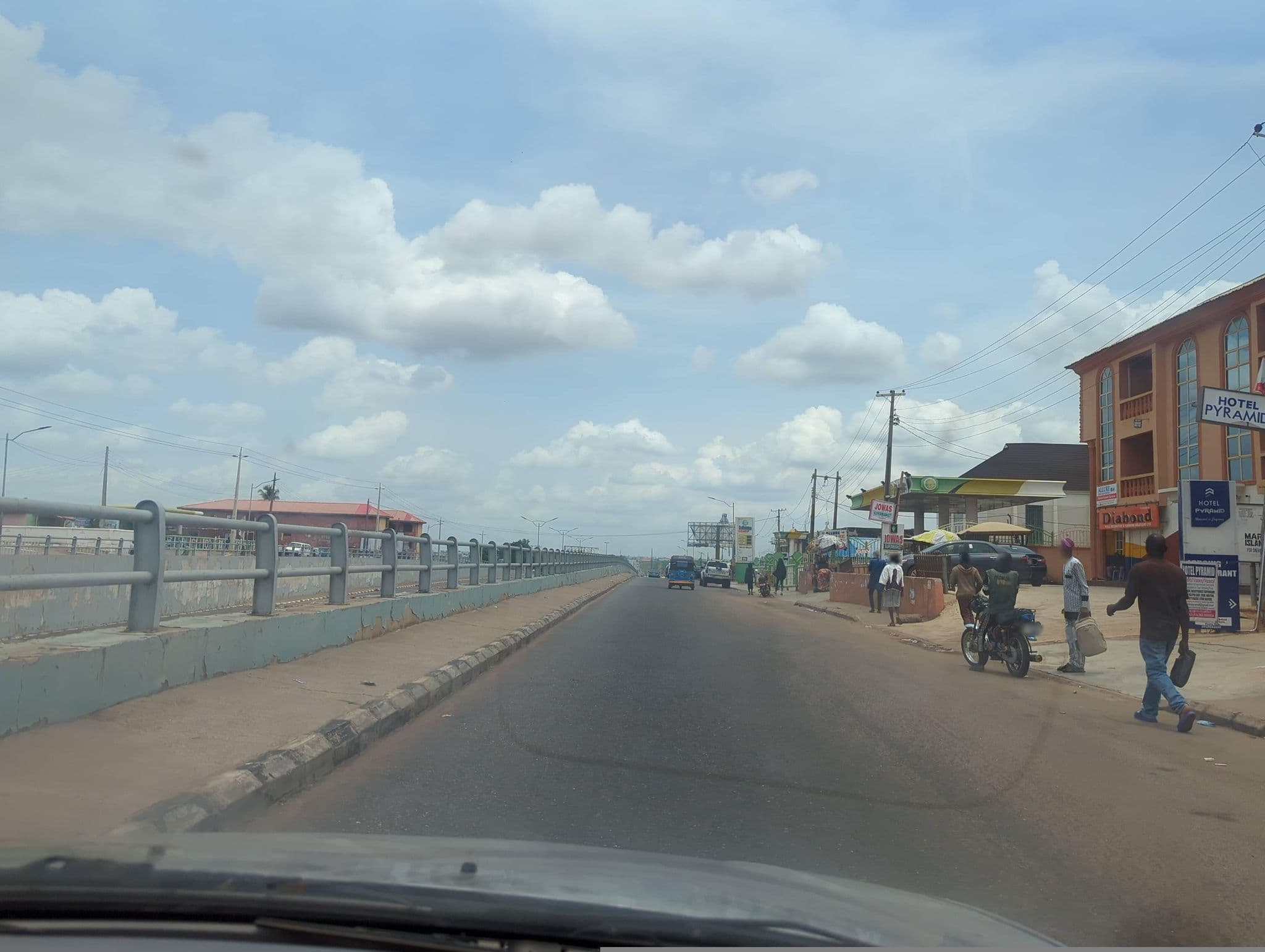 Street view near White House Hotel, Ilorin — © Joemetric (CC BY-SA · Mapillary)