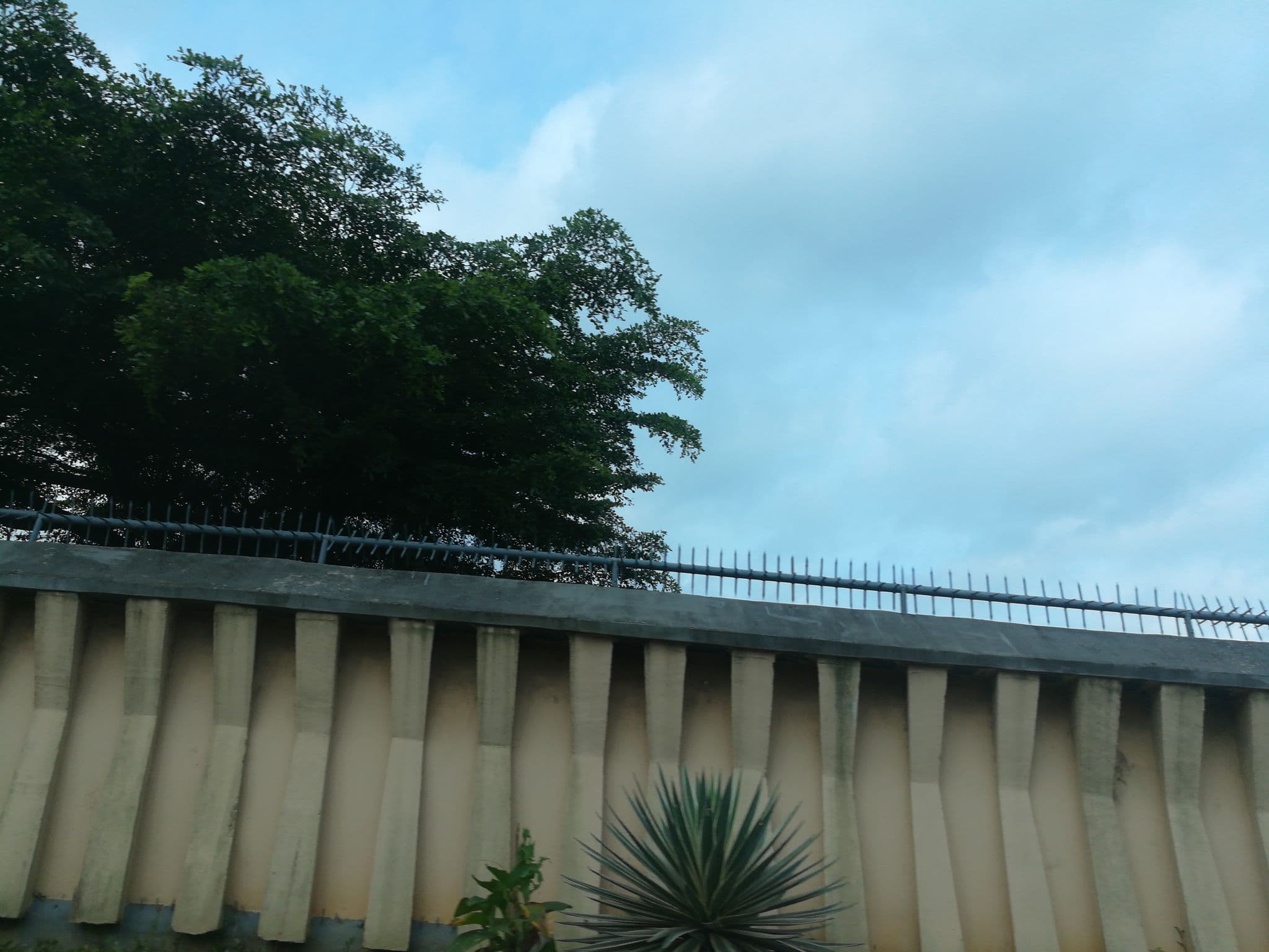 Street view near The Berkeley Hotel Lagos, Ikeja — © ralebipim (CC BY-SA · Mapillary)