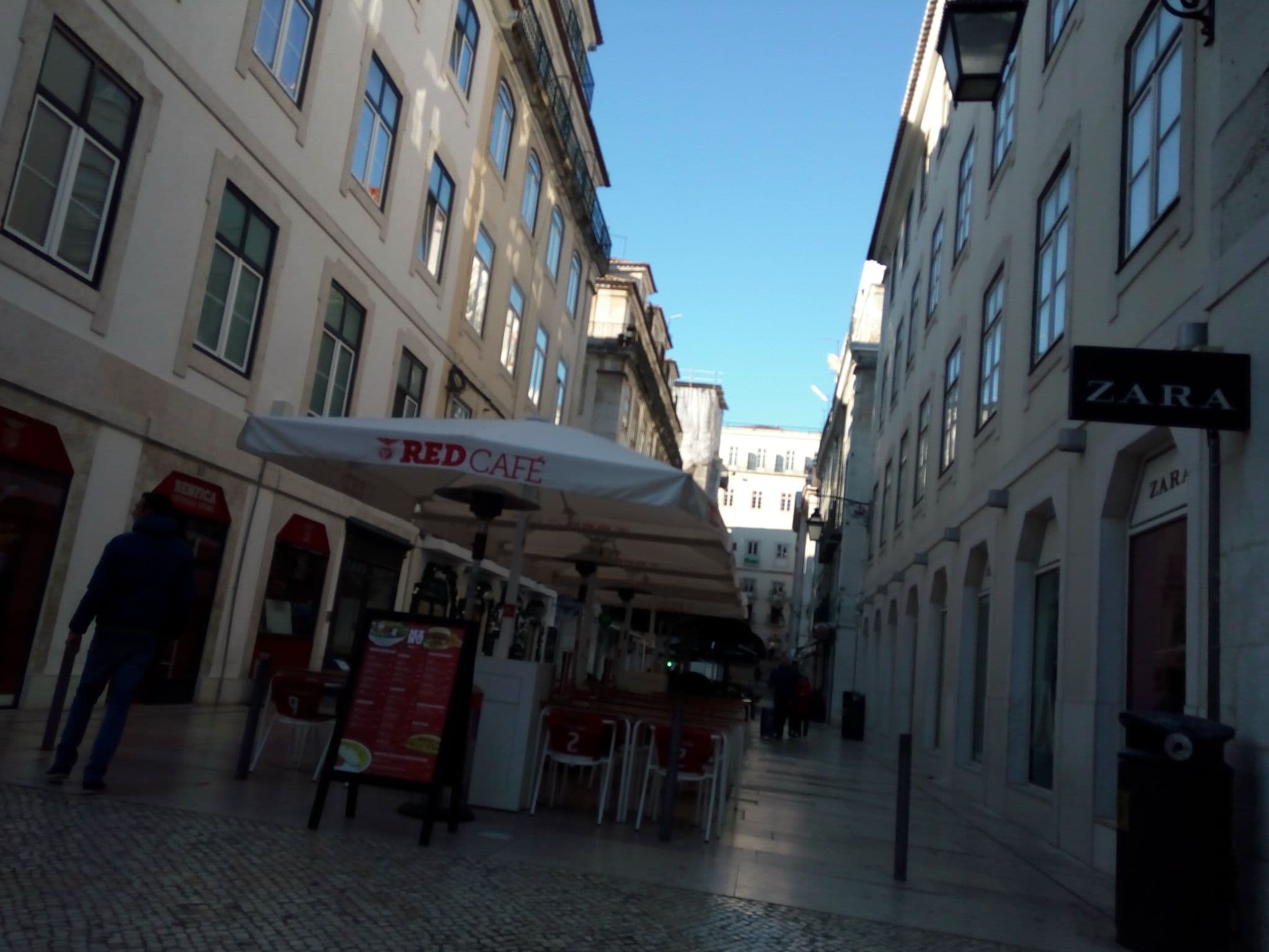Street view near Hotel Duas Nações, Baixa — © mapfool (CC BY-SA · Mapillary)