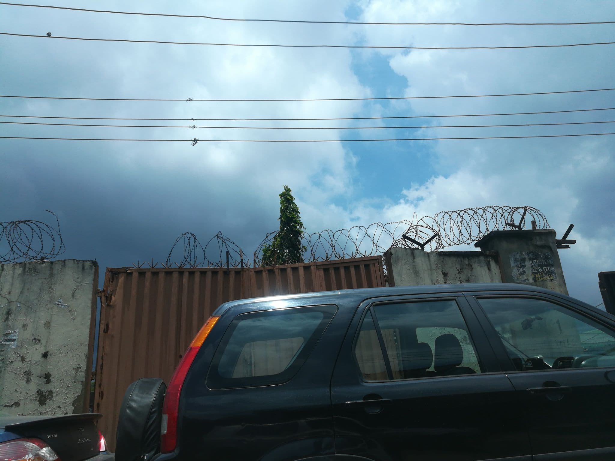 Street view near F & G Suites, Shomolu — © ralebipim (CC BY-SA · Mapillary)