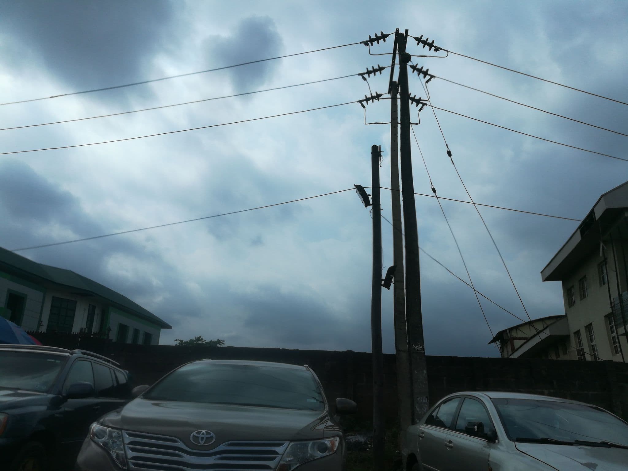 Street view near Martinos Hotel, Agege — © ralebipim (CC BY-SA · Mapillary)