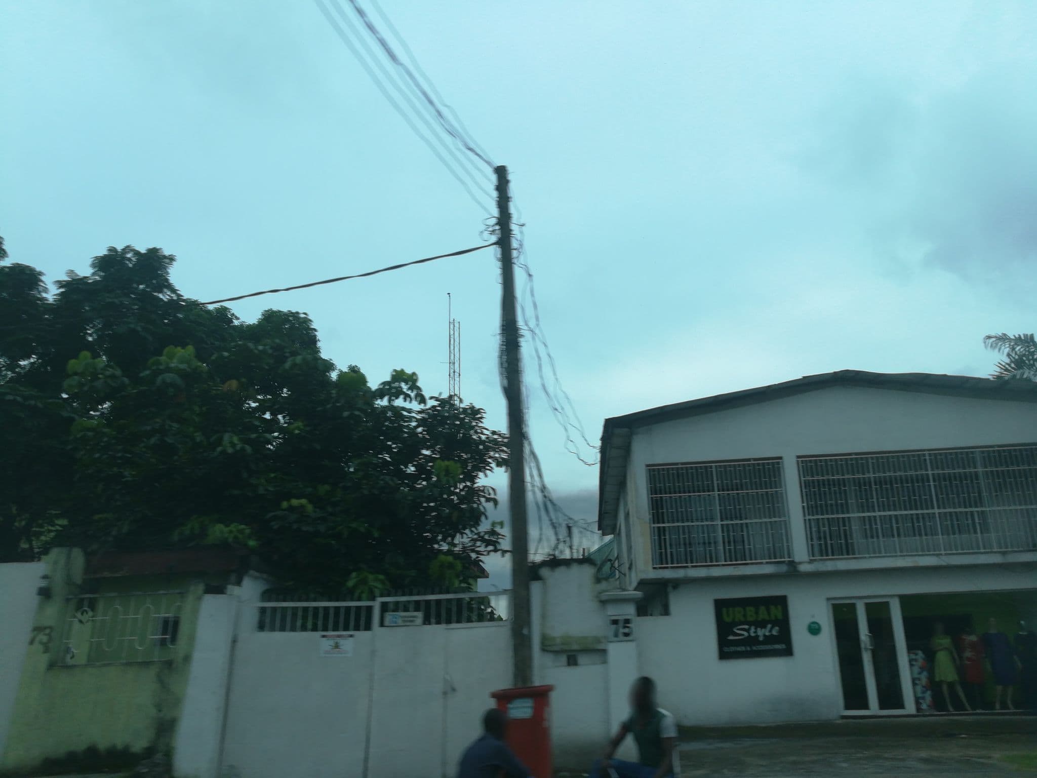 Street view near The Grosvenor Hotel, Port Harcourt — © ralebipim (CC BY-SA · Mapillary)