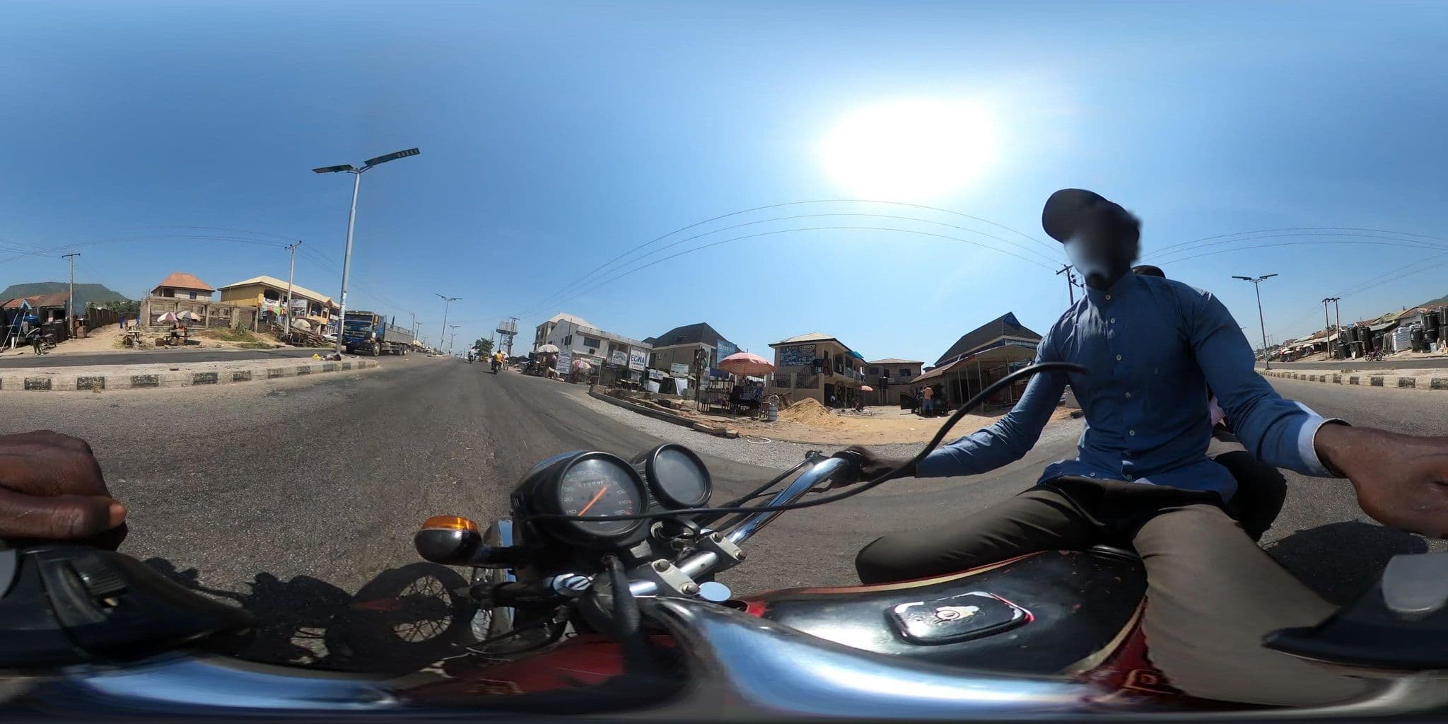 Street view near Idrinana Hotel, Lokoja — © Newwaves123 (CC BY-SA · Mapillary)