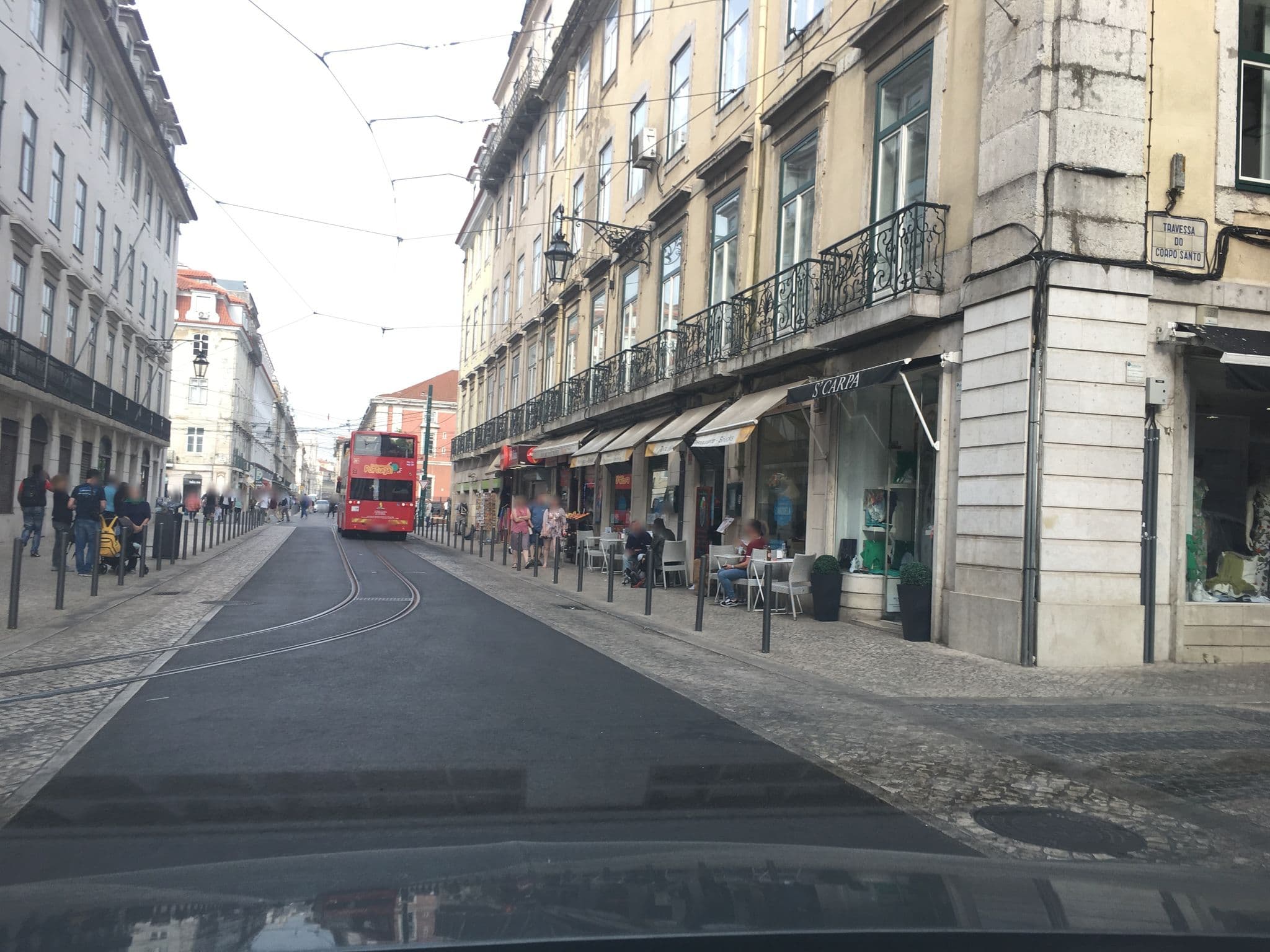 Street view near Lost Lisbon, Bairro Alto — © davipt (CC BY-SA · Mapillary)