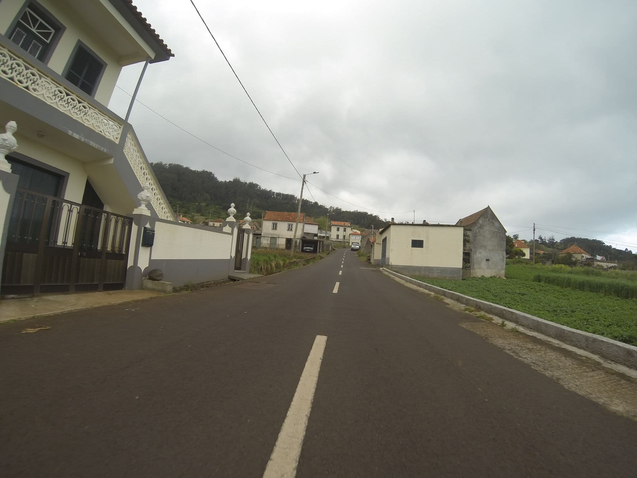 Street view near Casa do Bisbis, Porto Moniz — © nunocaldeira (CC BY-SA · Mapillary)