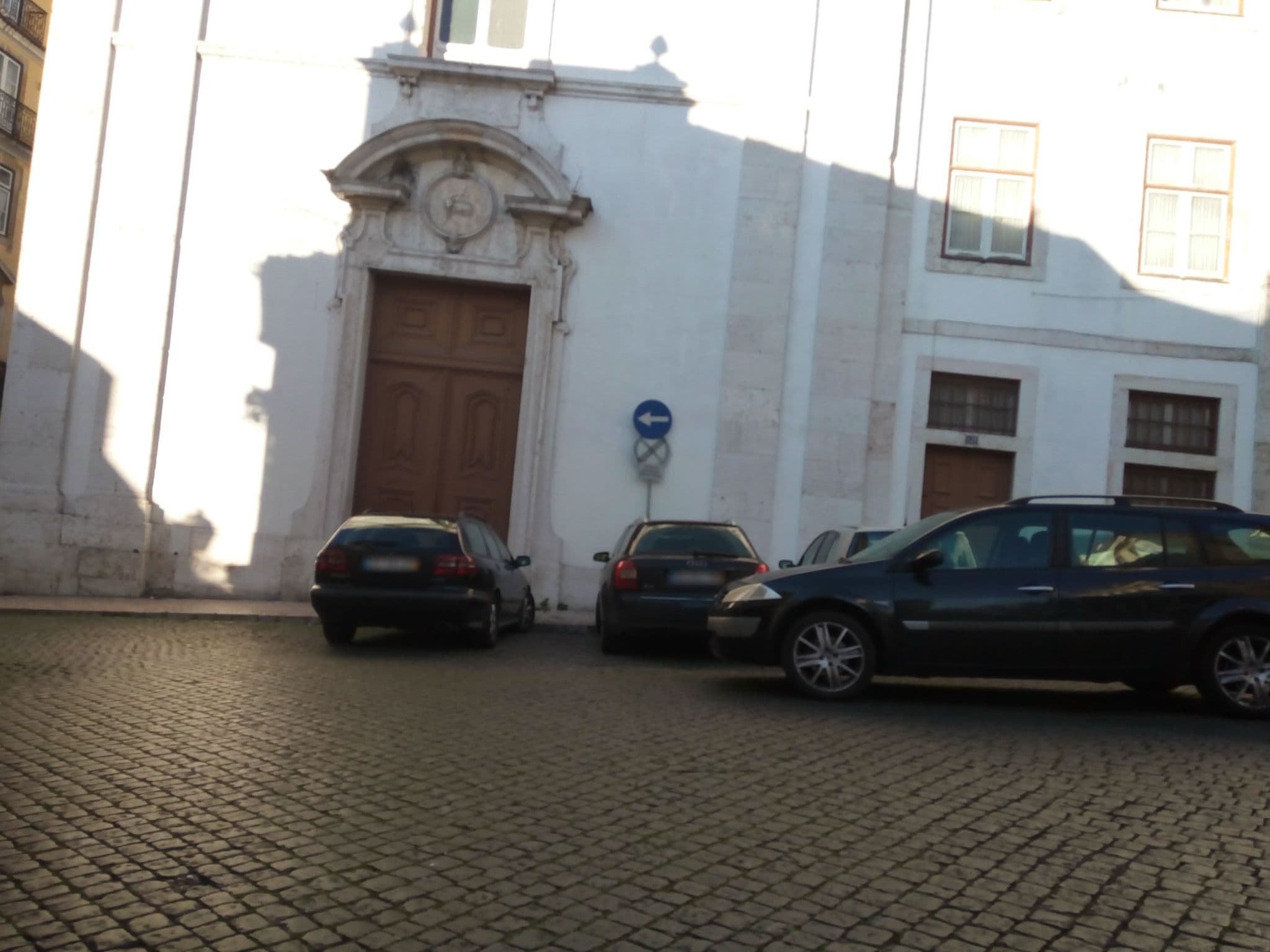 Street view near Memmo Alfama, Alfama — © mapfool (CC BY-SA · Mapillary)