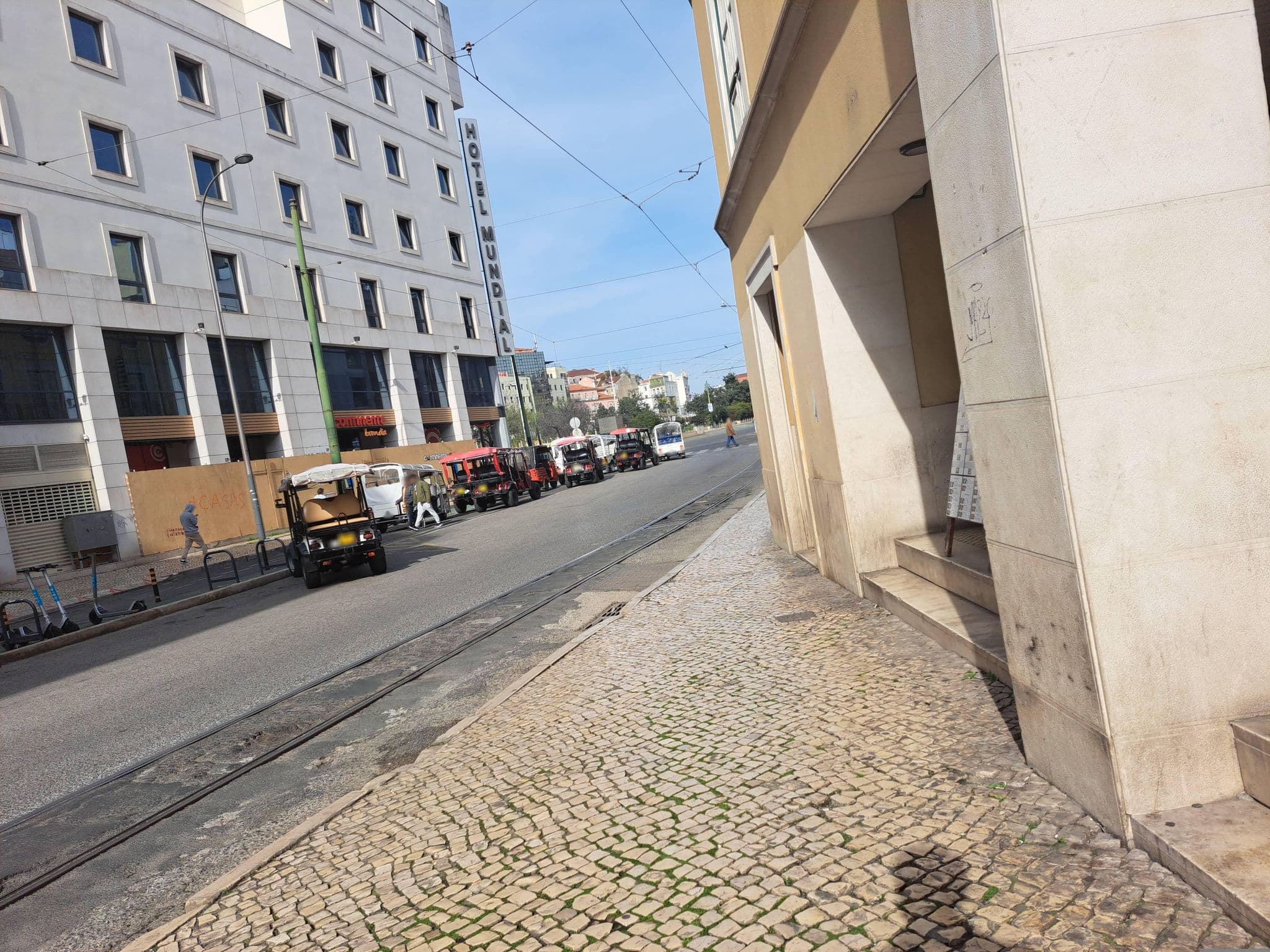Street view near Pensão Nova Goa, Baixa — © beer119 (CC BY-SA · Mapillary)