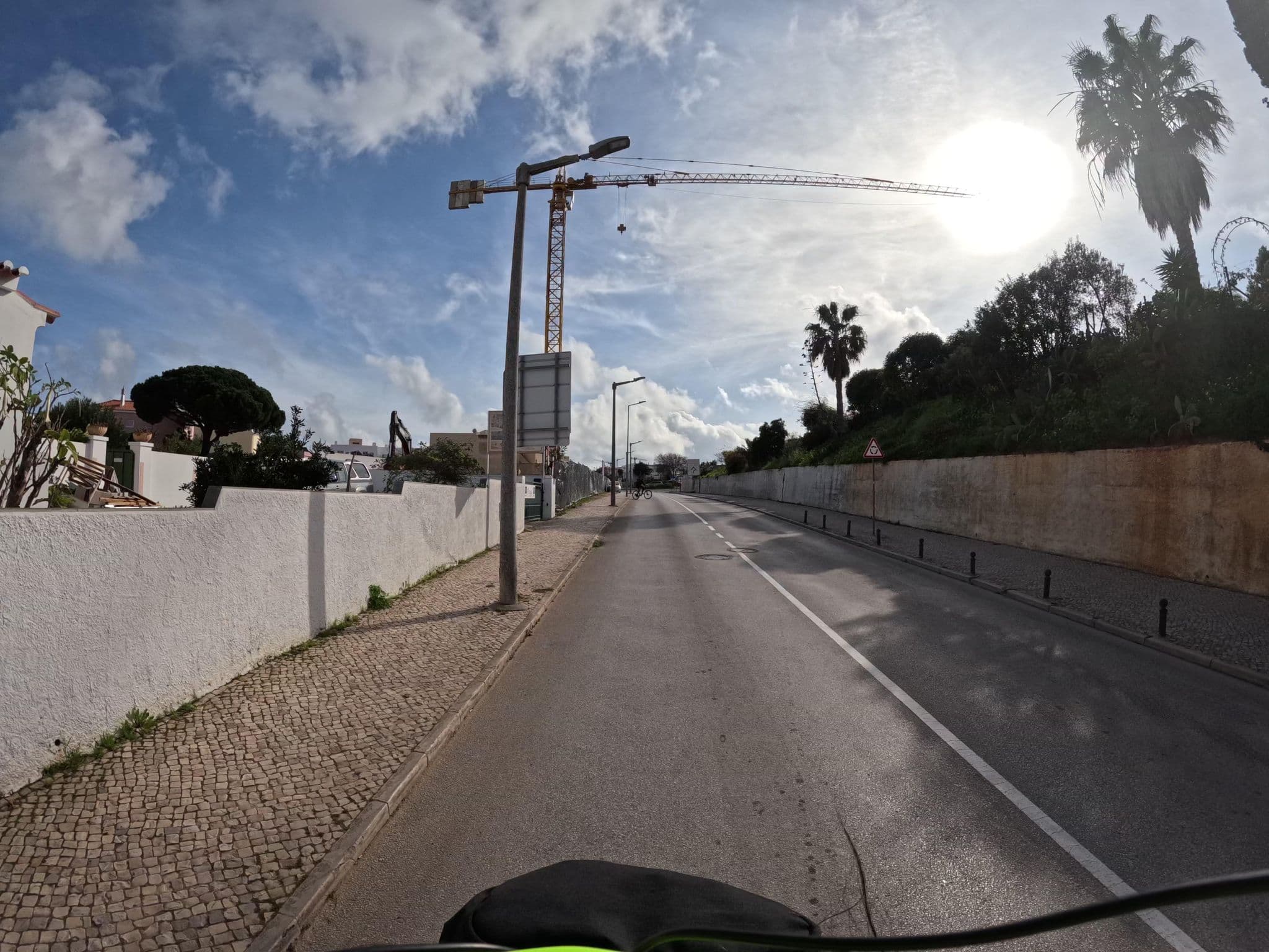 Street view near Montemar, Lagos — © claudiop (CC BY-SA · Mapillary)