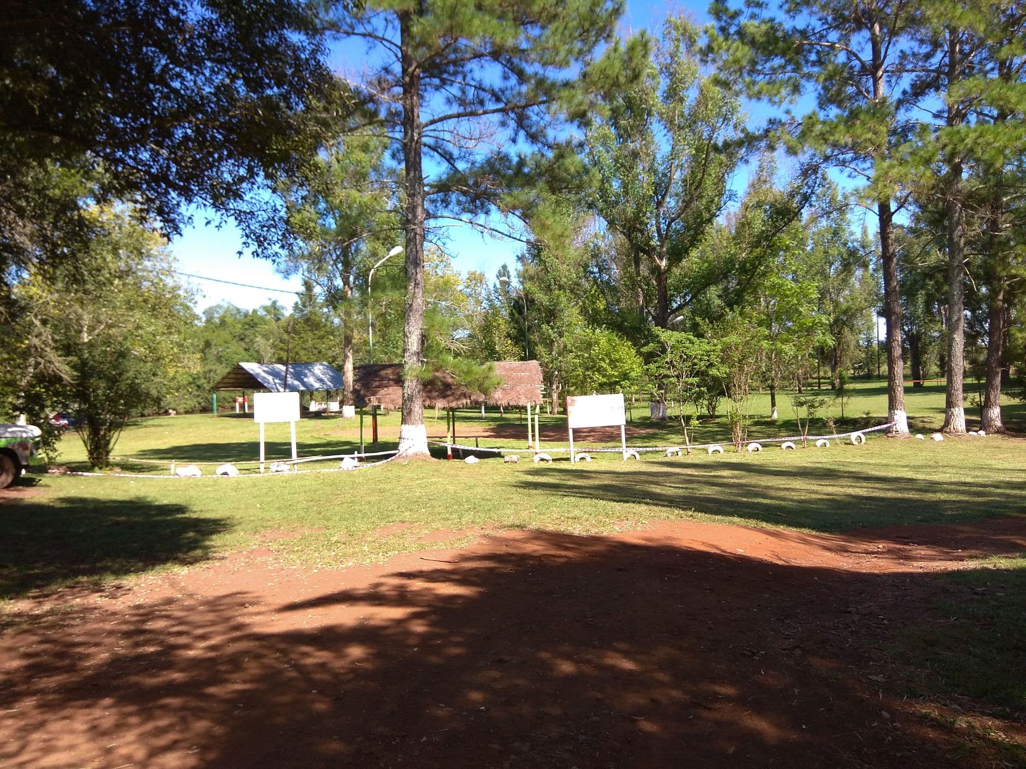 Street view near Camping Chimiray, Estación Apóstoles — © carlosbrys (CC BY-SA · Mapillary)