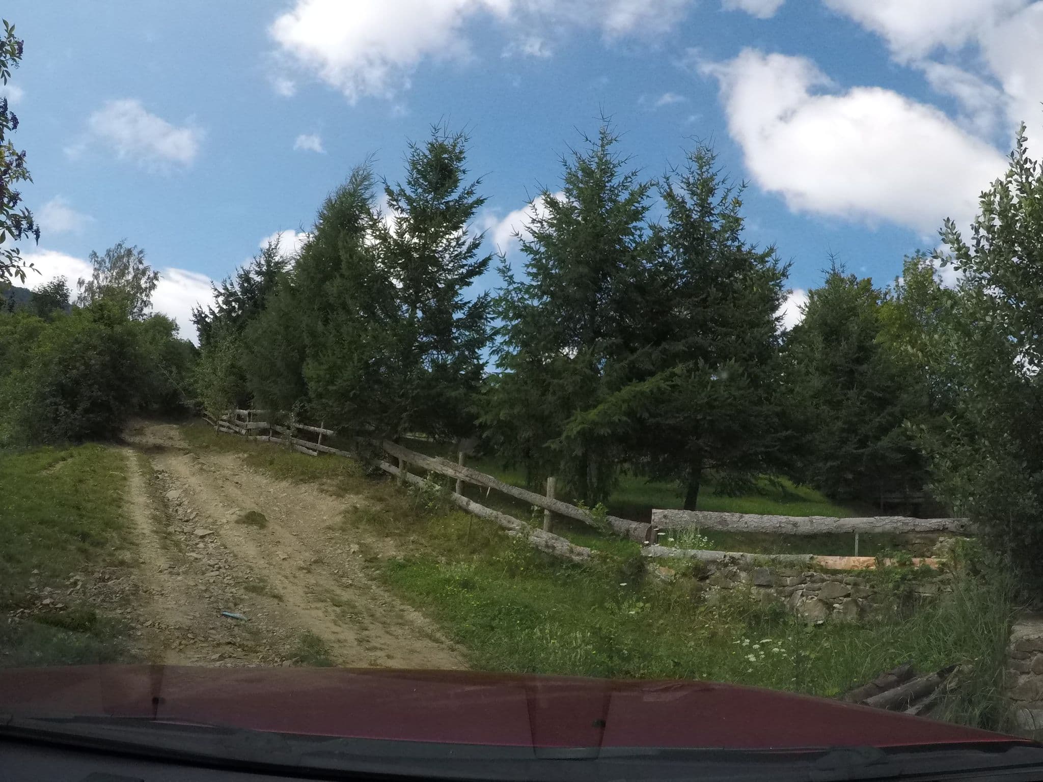 Street view near Перлина Красії / Perlina Krasii, Stavne — © pavolg (CC BY-SA · Mapillary)