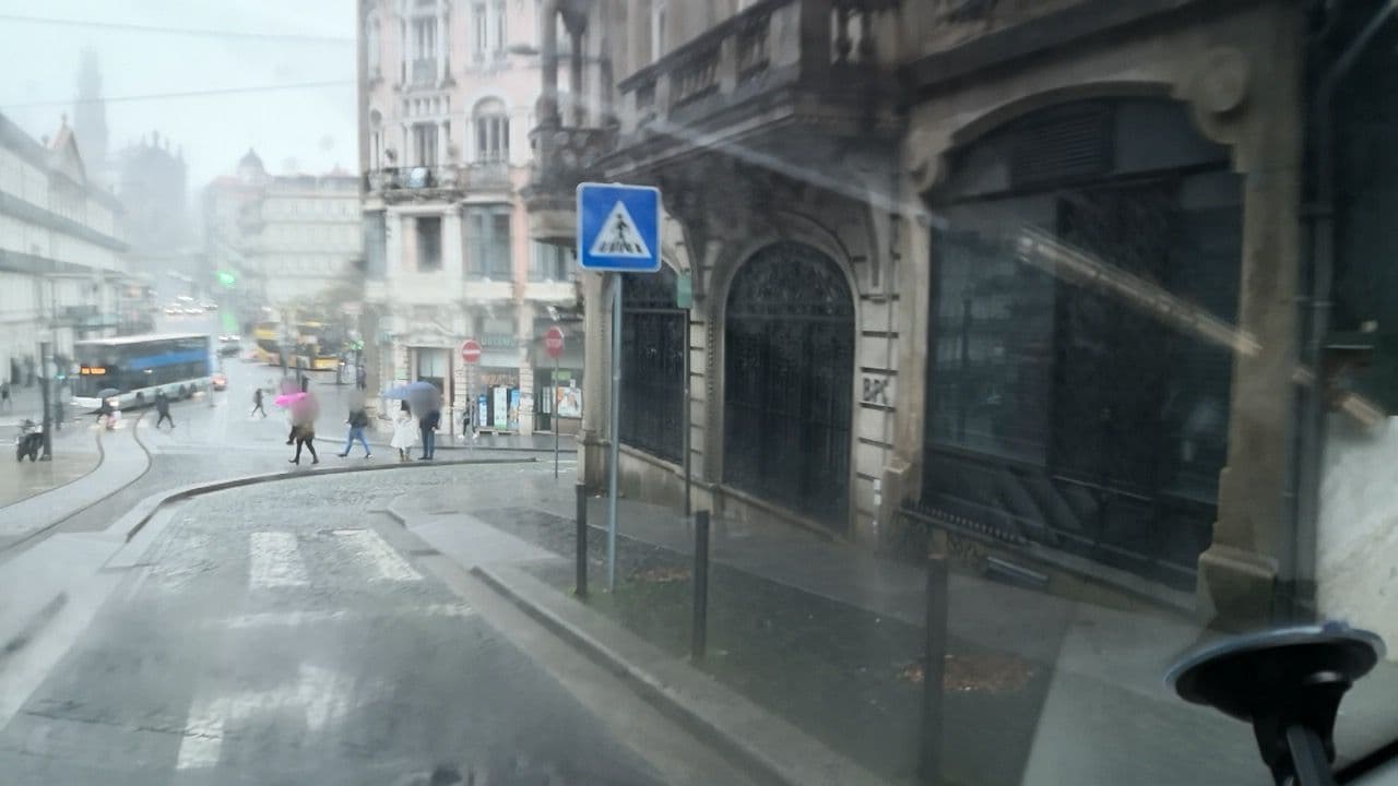 Street view near The Passenger - Hostel, Porto