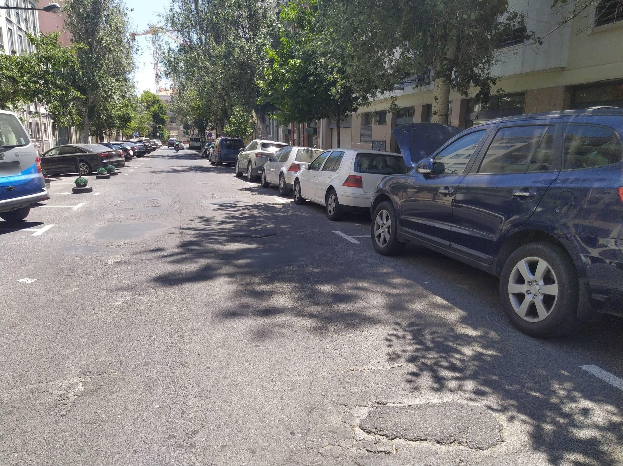 Street view near Pax, São Jorge de Arroios — © luisjfvieira (CC BY-SA · Mapillary)